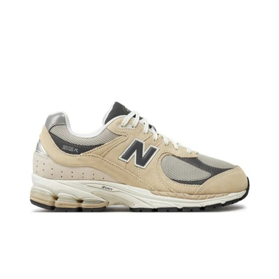New Balance 2002R Sandstone 米黃 復古慢跑鞋 M2002RFA