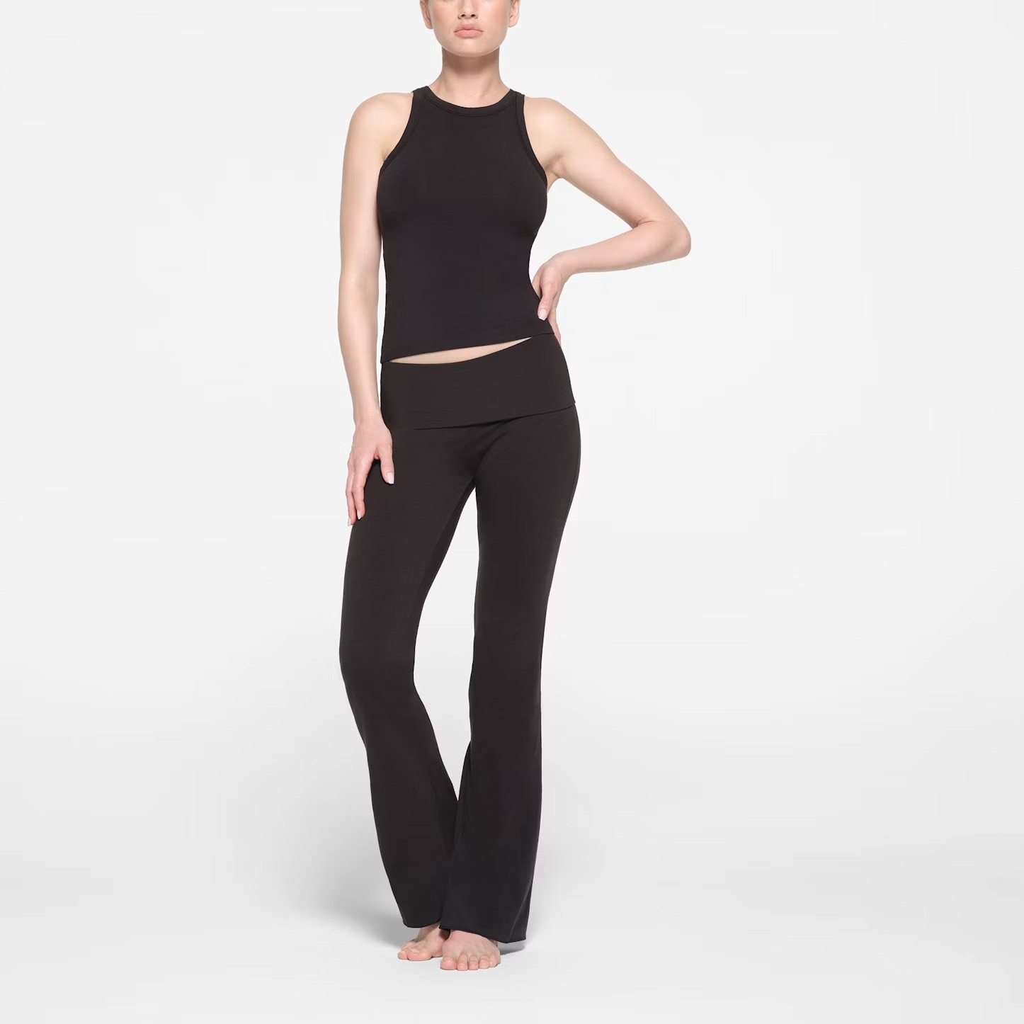 SKIMS 棉質削肩背心COTTON JERSEY CREW NECK TANK