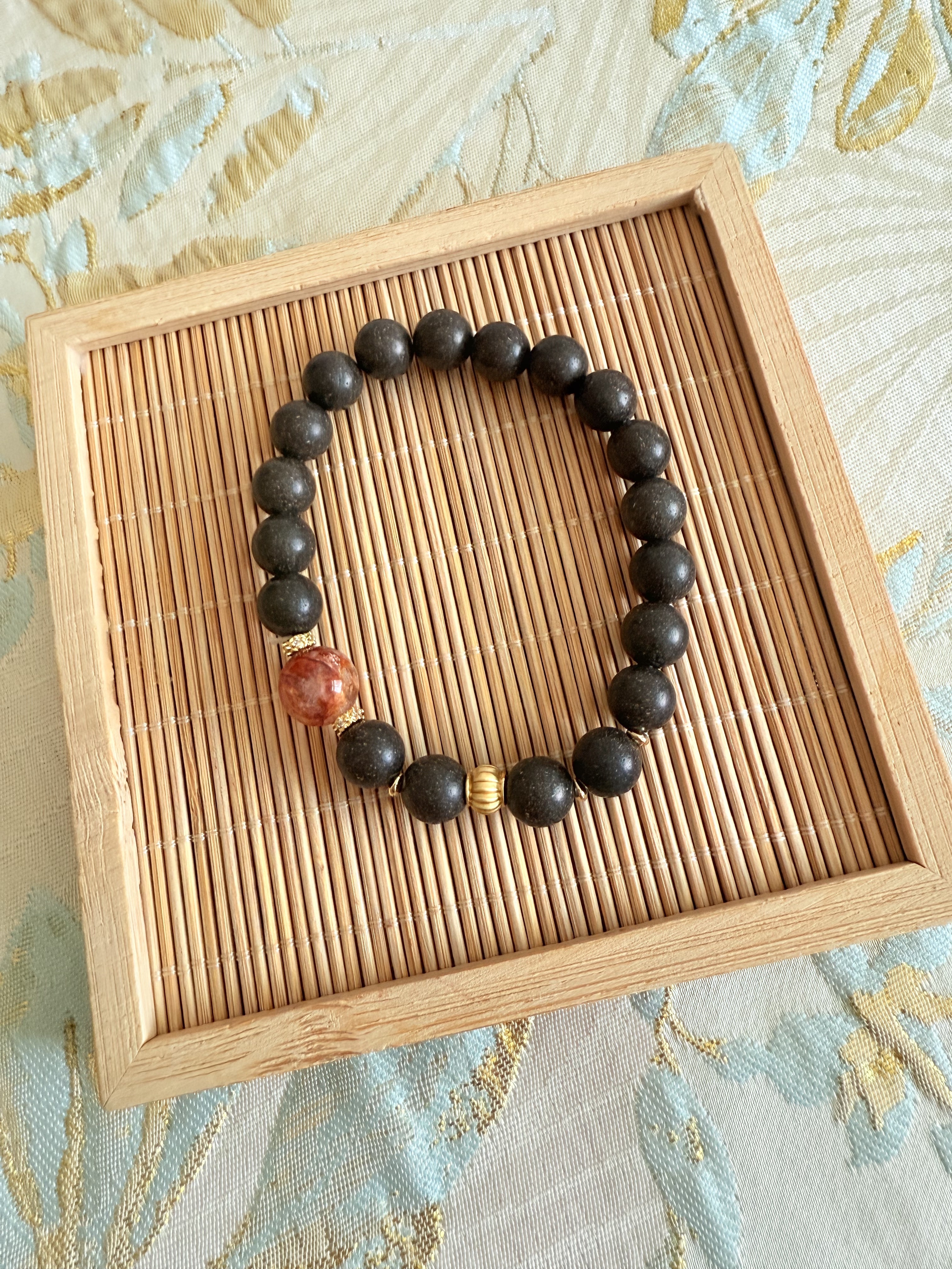 檸檬梨花合香珠