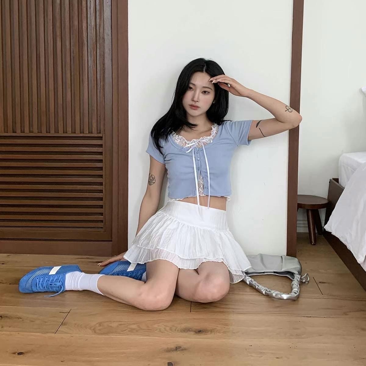 【優惠現貨】韓國LACE排扣貼身TOP（4色）