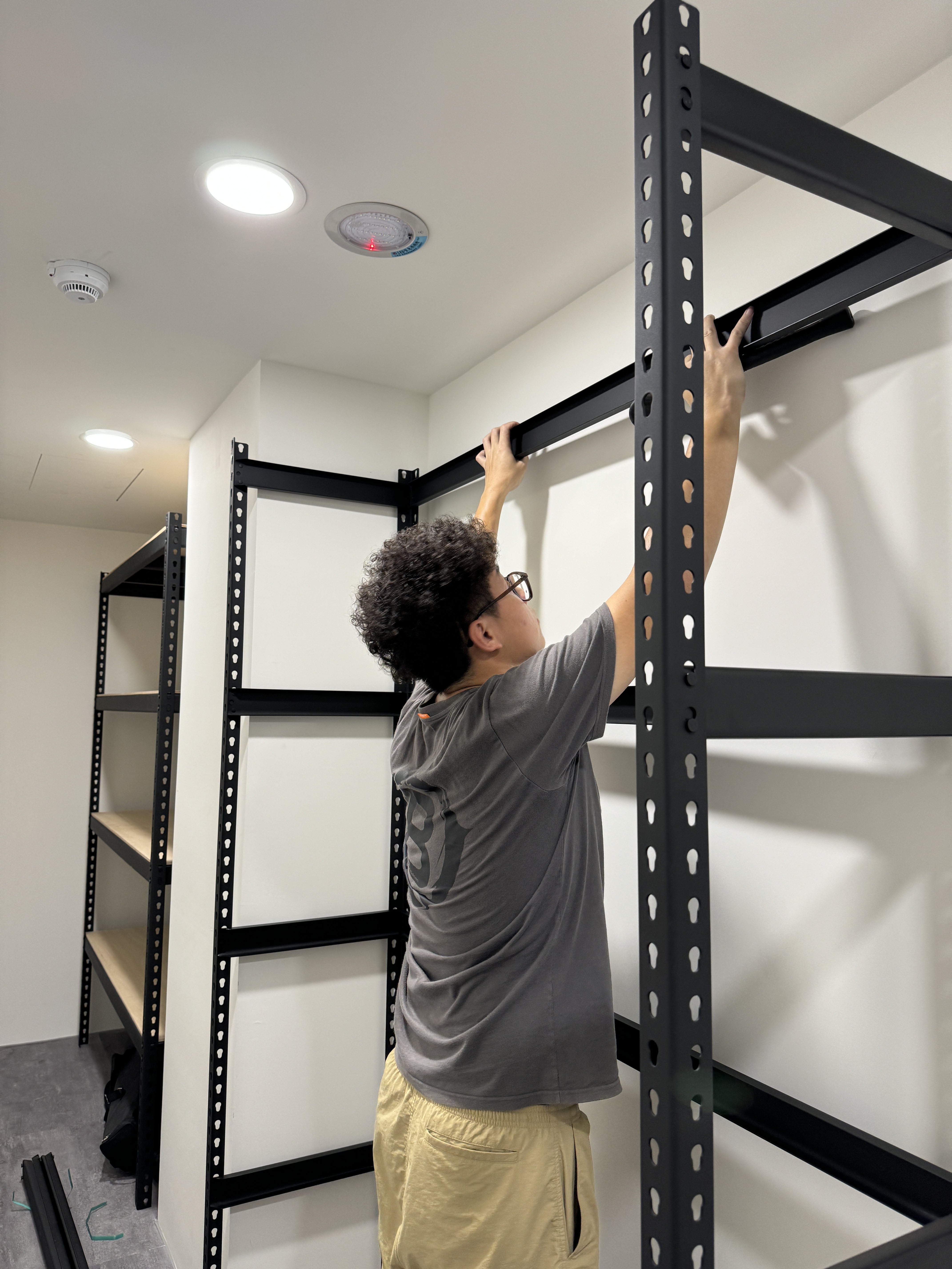 免螺絲角鋼(可寄)