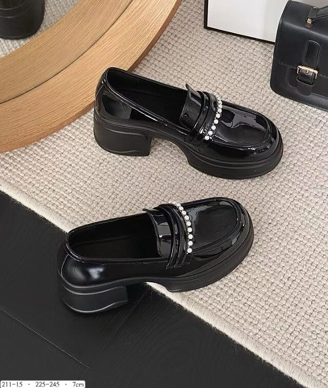 211-15韓國光感亮漆珍珠厚底樂福鞋