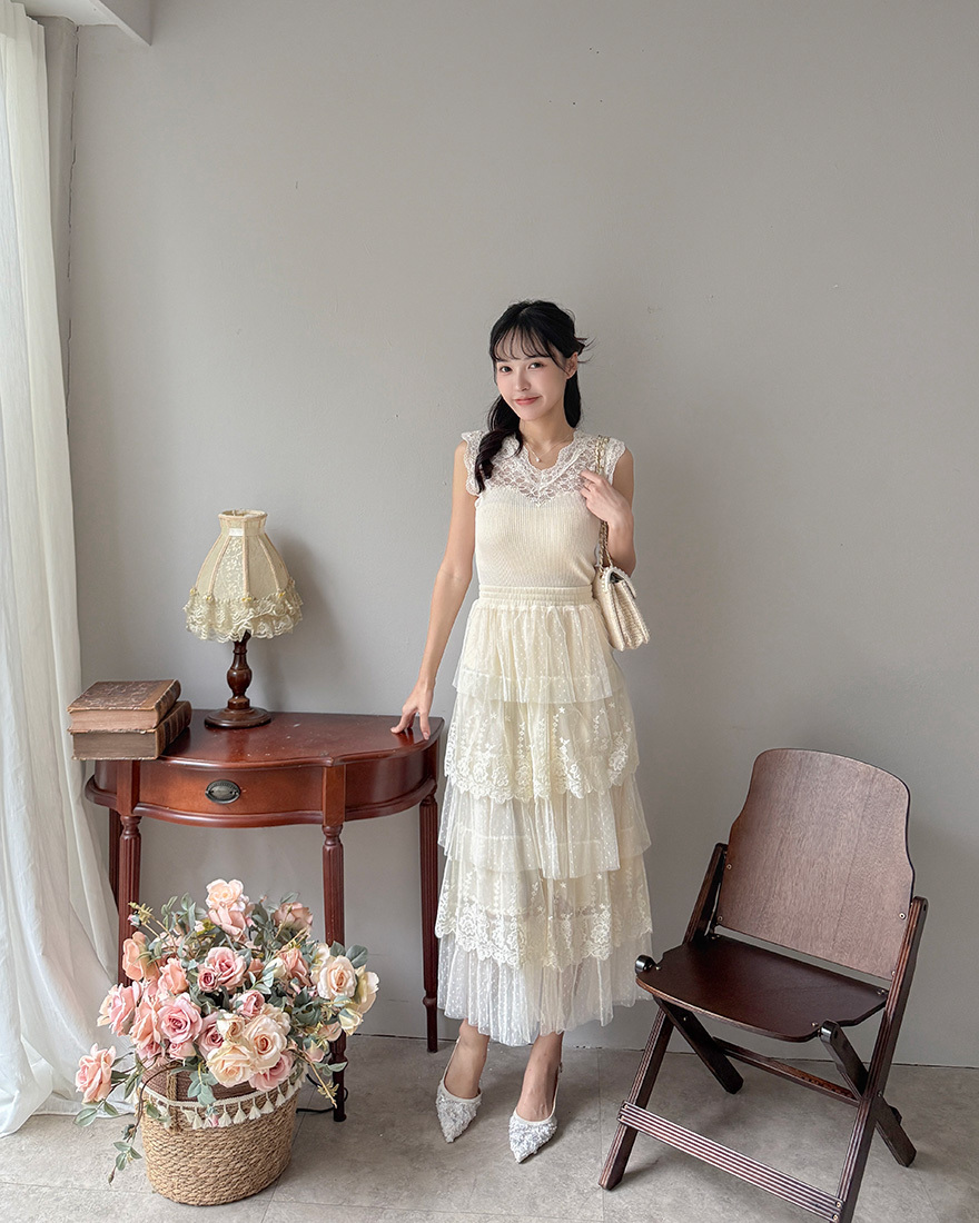 LINA LINA心動旋律刺繡波點網紗鬆緊長裙-奶油杏