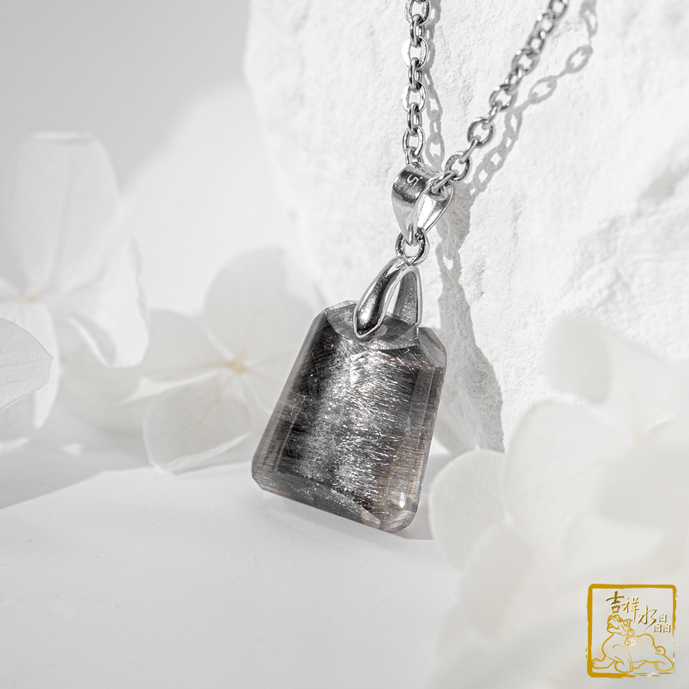 黑銀鈦晶無事牌墜 2.9g 護身擋煞