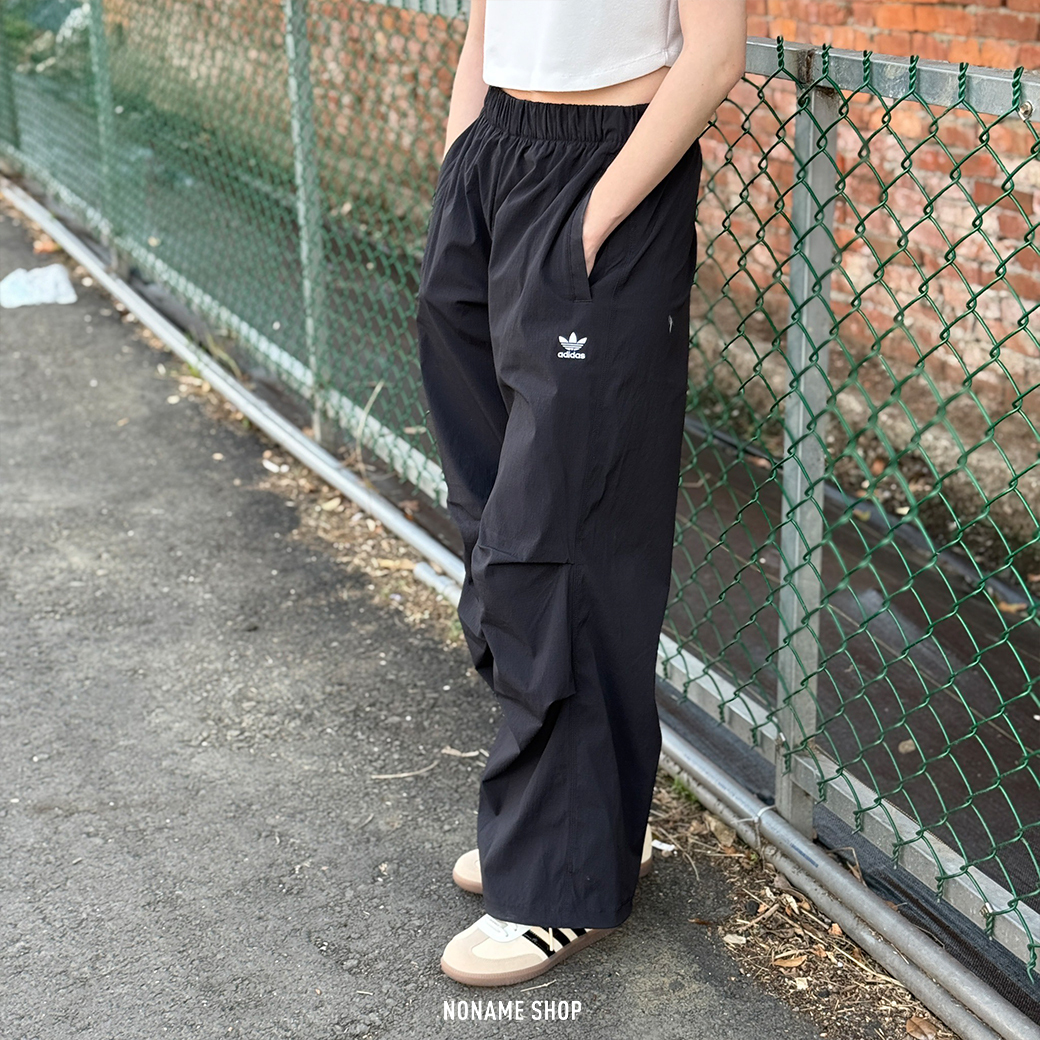 ADIDAS ESSENTIALS 寬鬆 防撕裂材質 工裝褲 闊腿褲 寬褲 長褲 兩色 (女款)