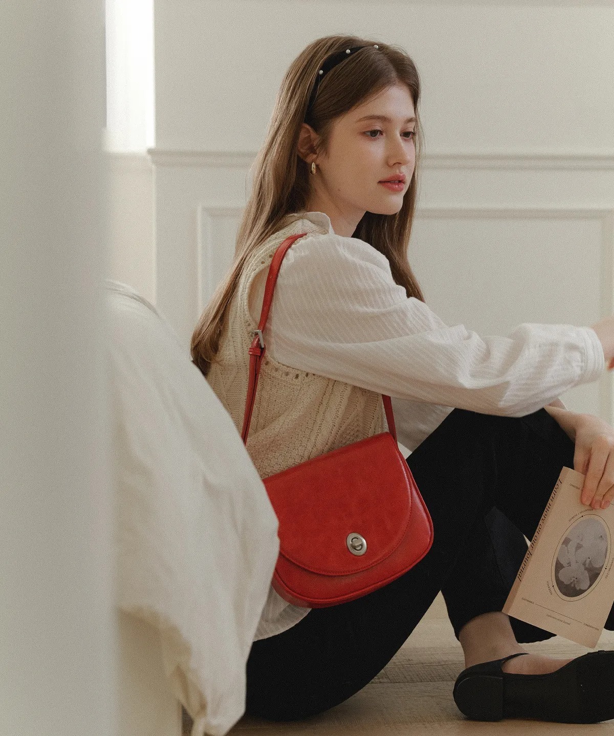 OVHEE Mignon Saddle Bag Ivory/2way ショルダーバッグ 韓国 OVHEE】可愛い韓国ショルダーバッグ☆Mignon Saddle Bag☆3色