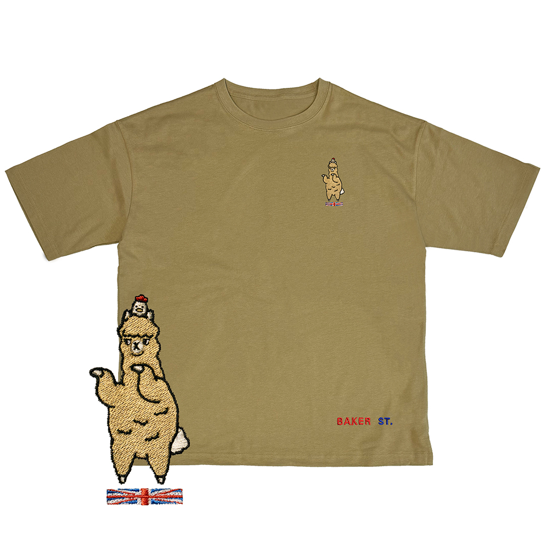 Embroidery-啾啾駝 刺繡  寬版落肩  短T