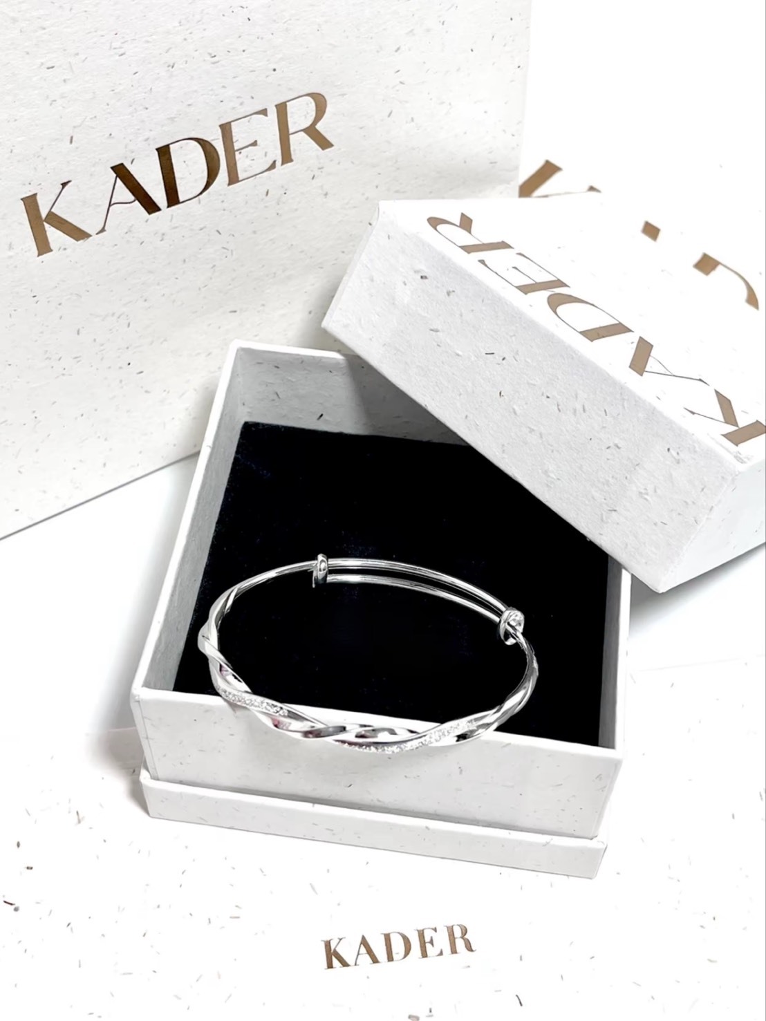 卡蒂羅KADER 莫比烏斯 無盡的愛