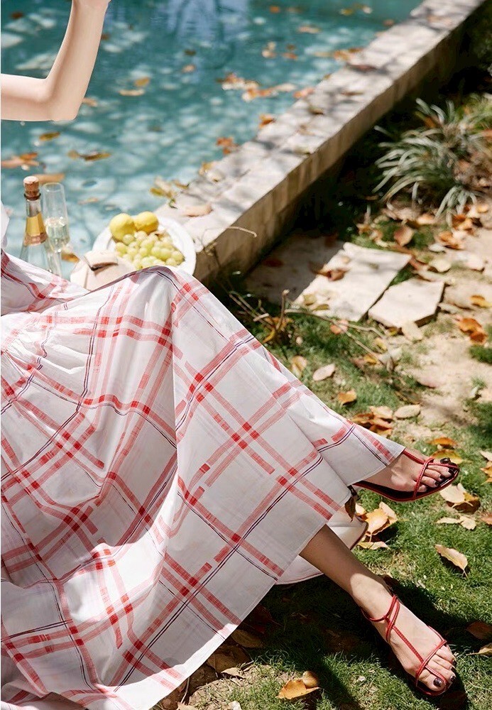 可愛感配色紅白格紋澎澎傘擺長裙S-M (Elegant & Love)