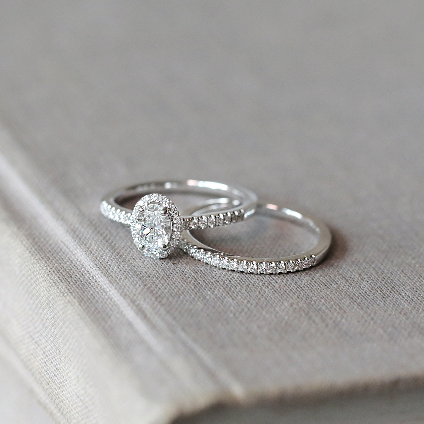 光之旅途 — GIA50分橢圓形鑽戒