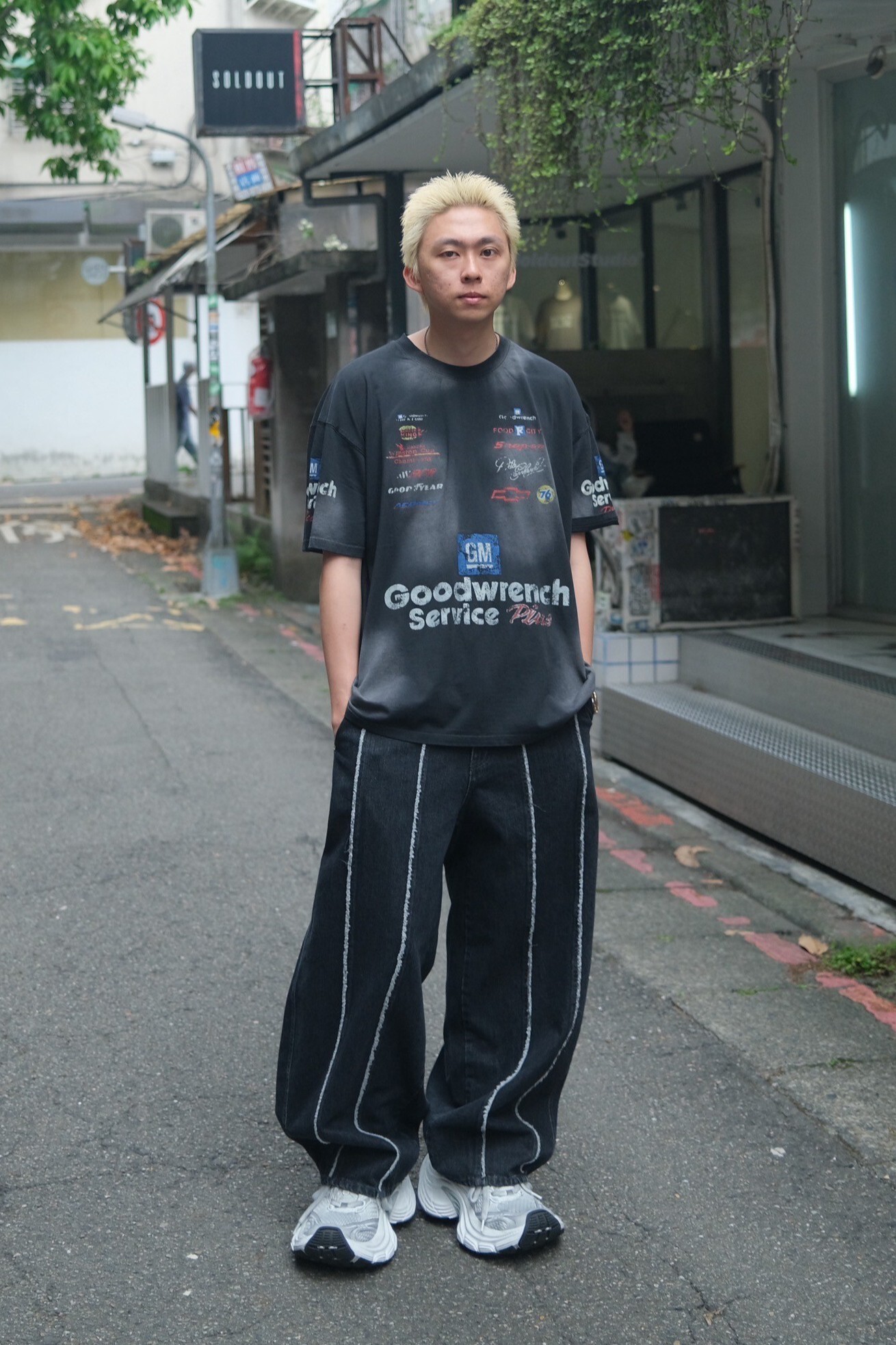 雙線鬚邊牛仔褲