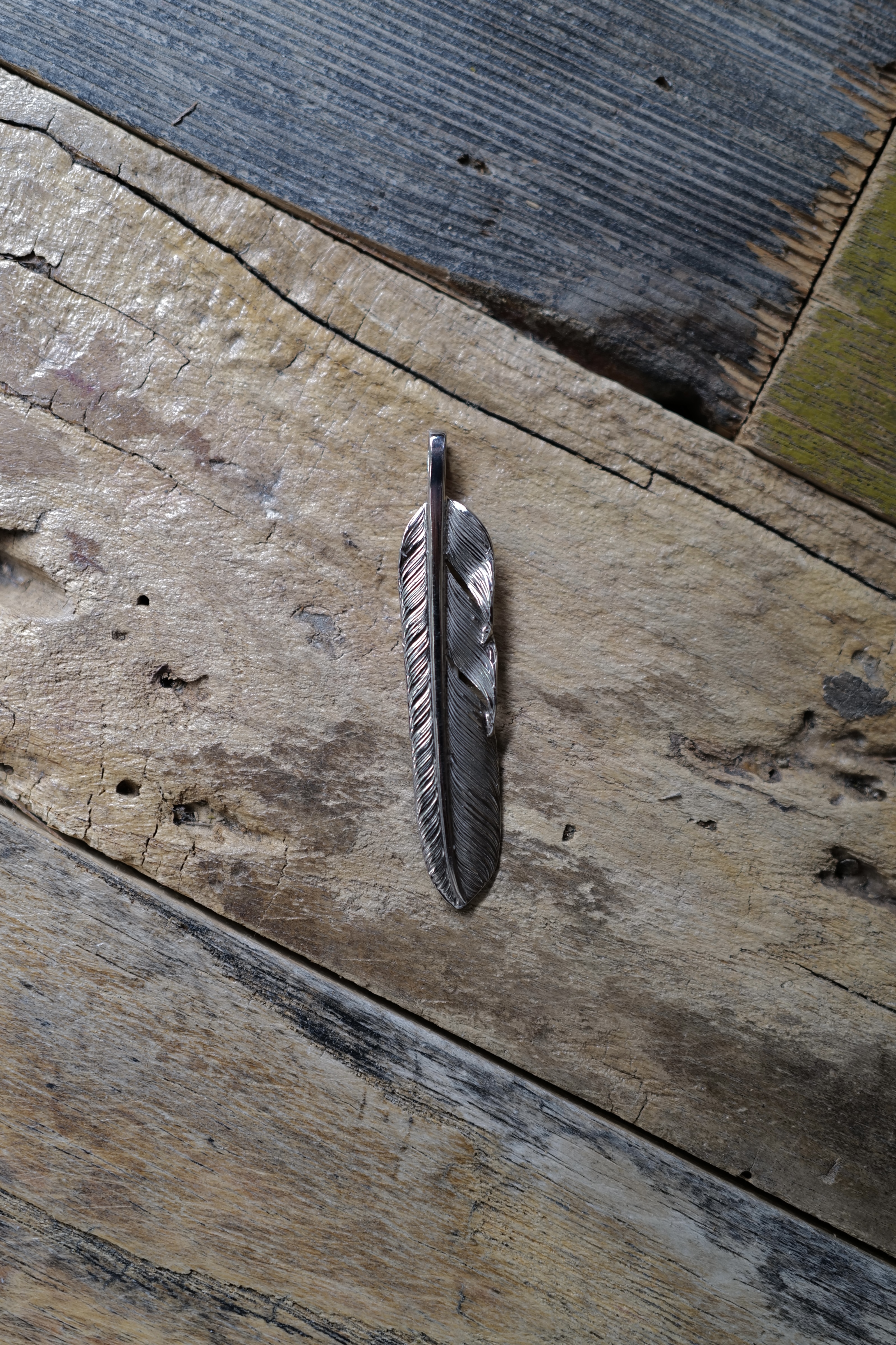 黑金飛行羽毛中碼*