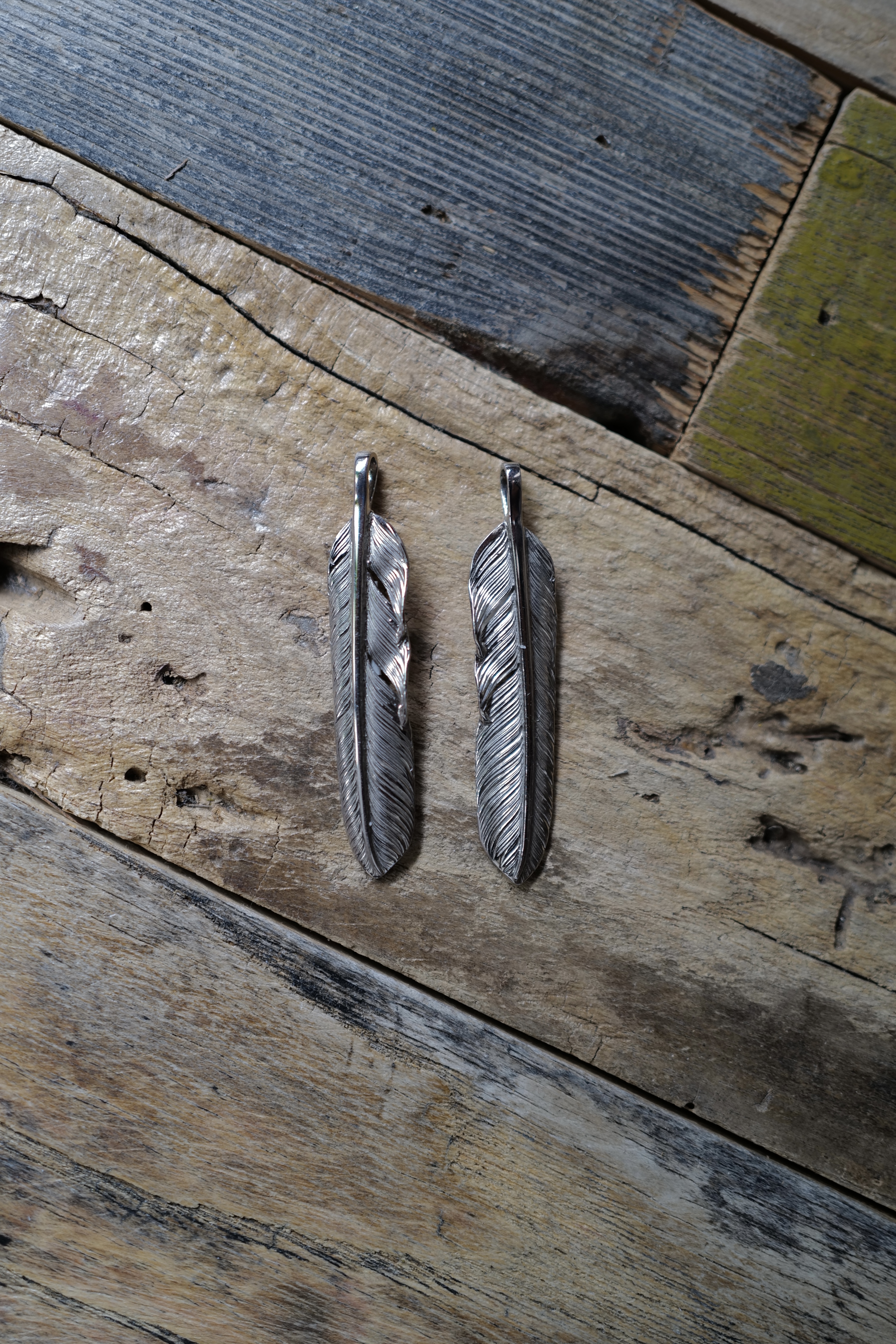 黑金飛行羽毛中碼*