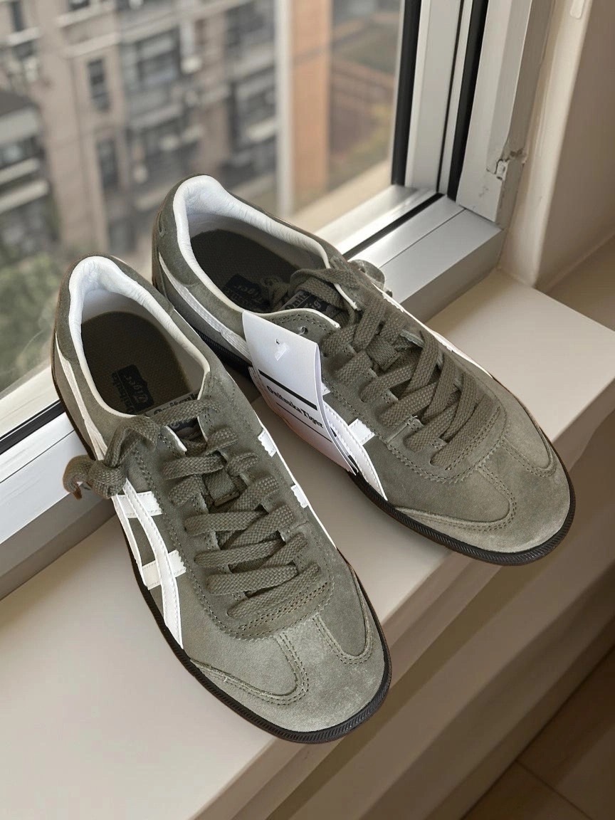 Onitsuka Tiger Tokuten 鬼塚虎墨綠色碳灰綠麂皮復古德訓鞋
