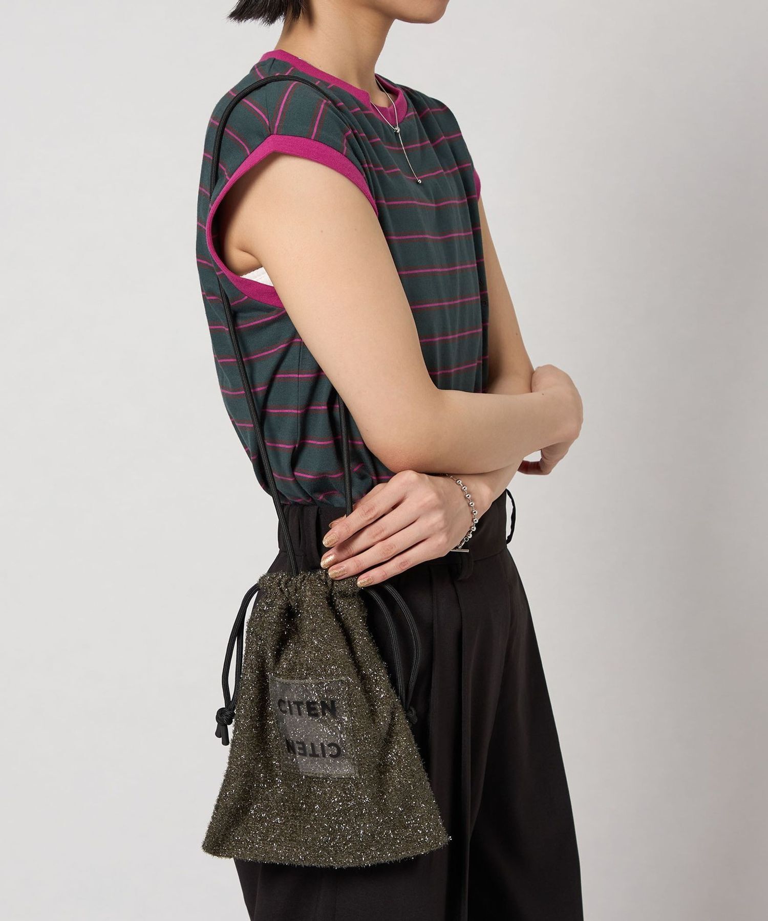 預購┃日本 CITEN 金蔥 針織 透明 LOGO 束口 肩背包