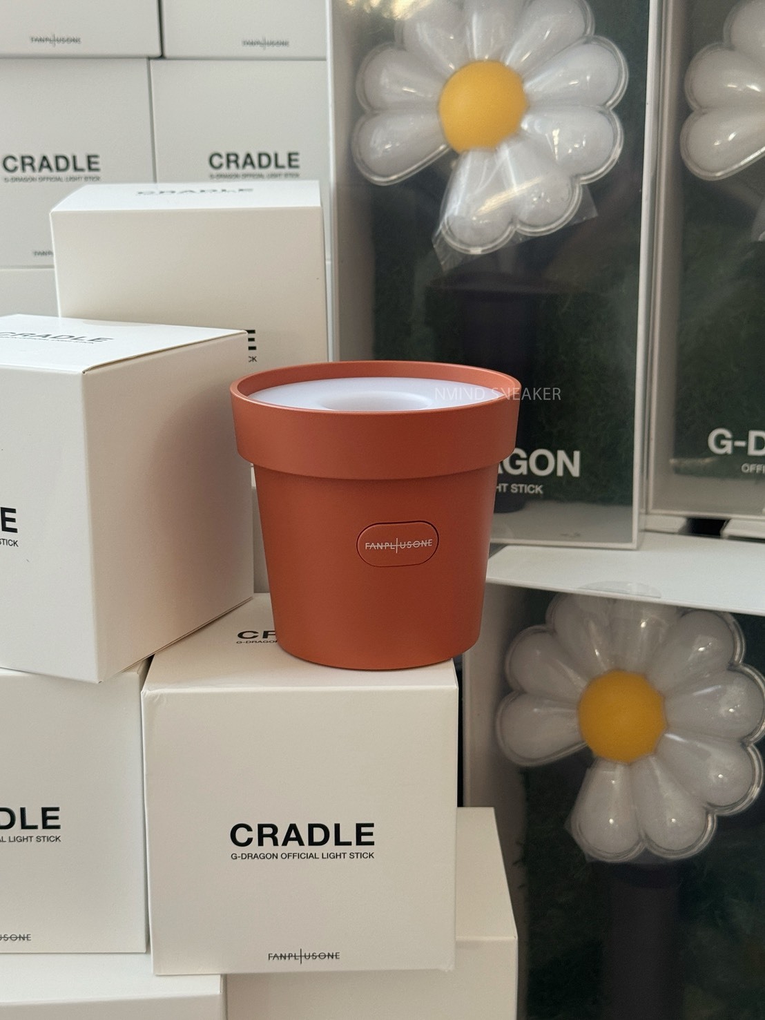 <快速出貨> 權志龍 G-Dragon GD 盆栽底座 Ubermensch