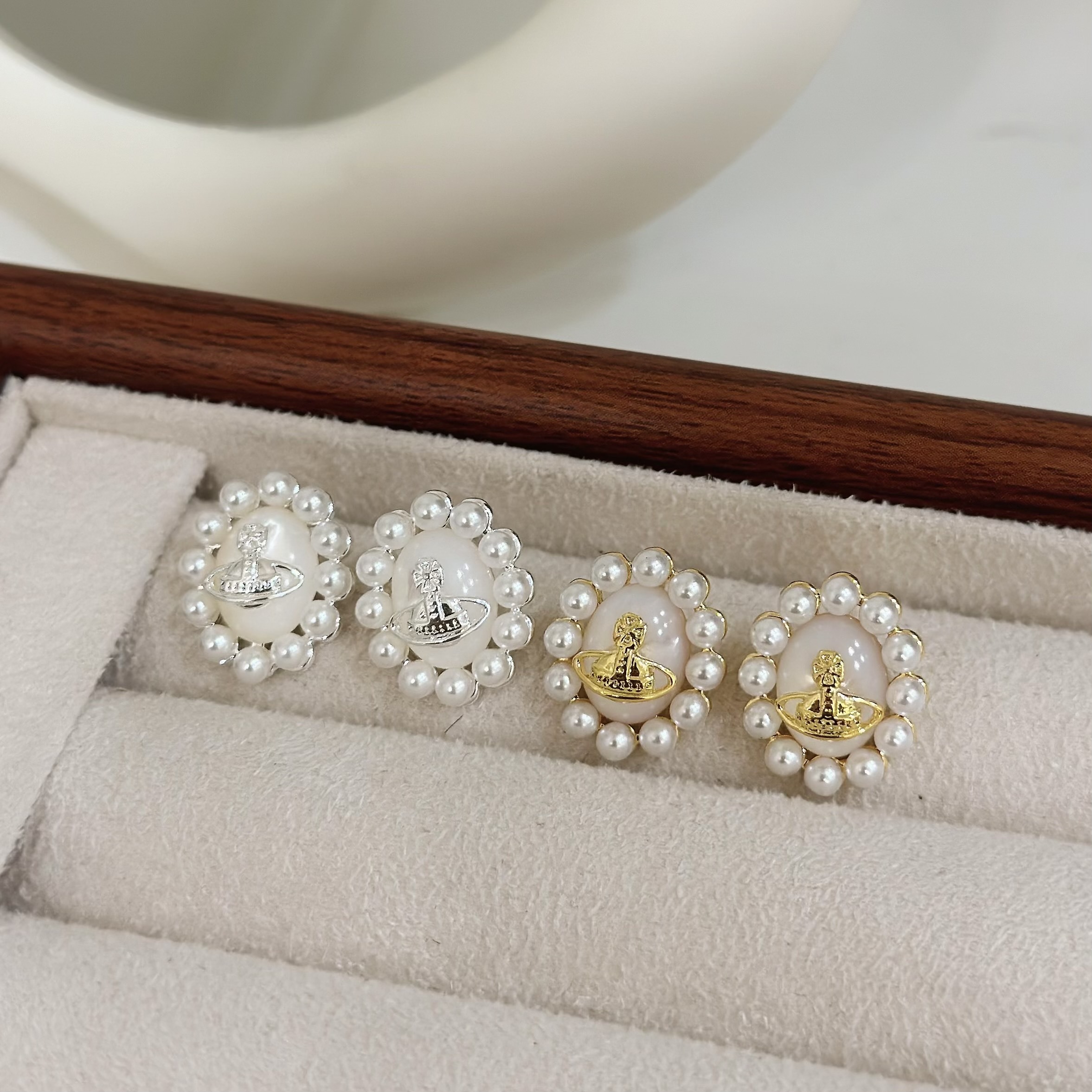 B421橢圓珍珠星球耳針