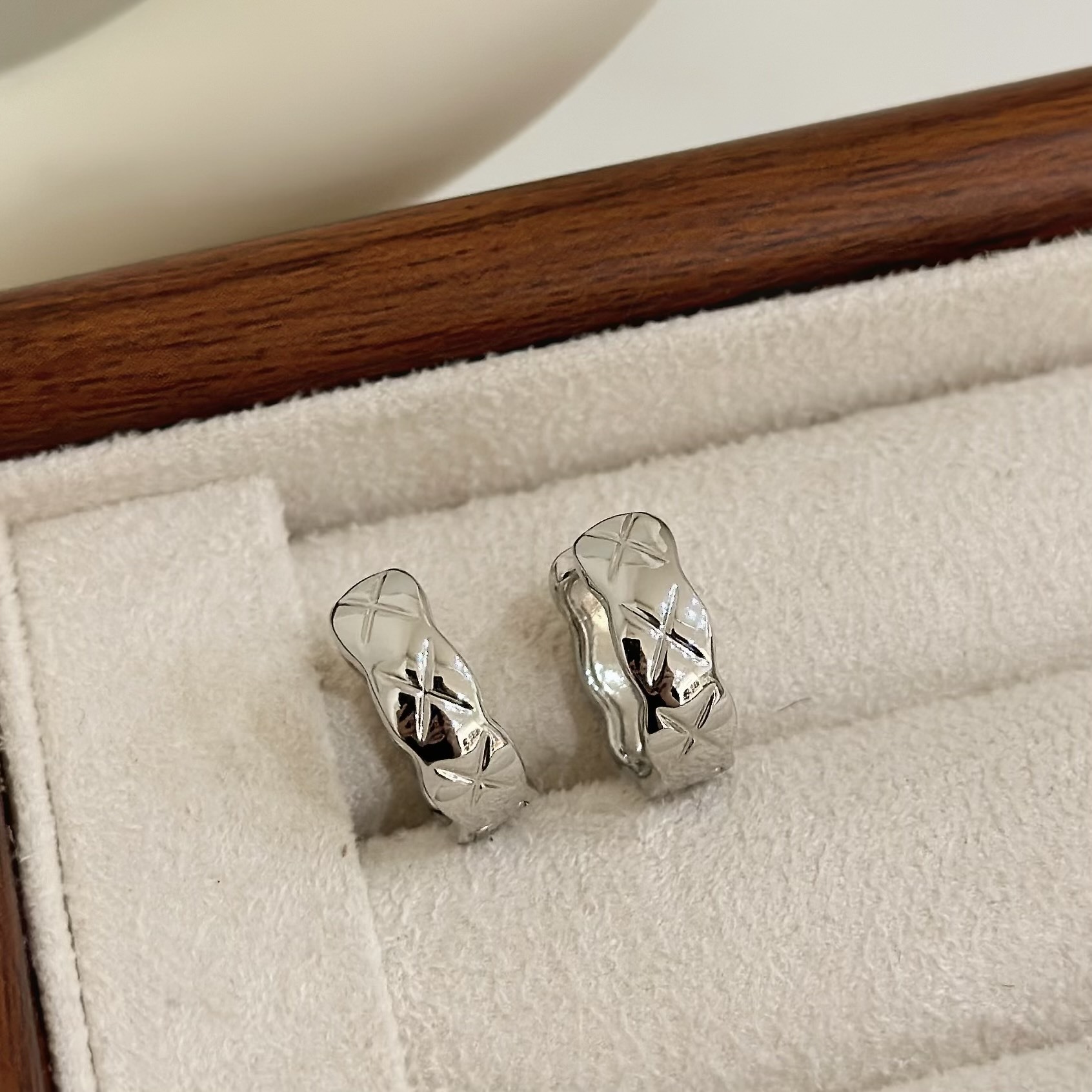 B452菱格紋切割易扣