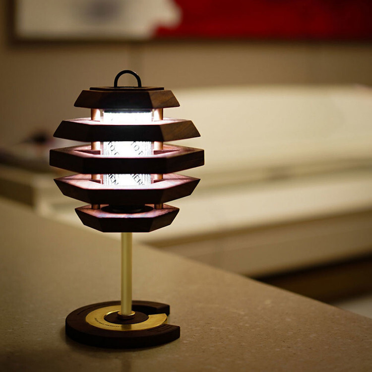 INHILLS - 半月燈座