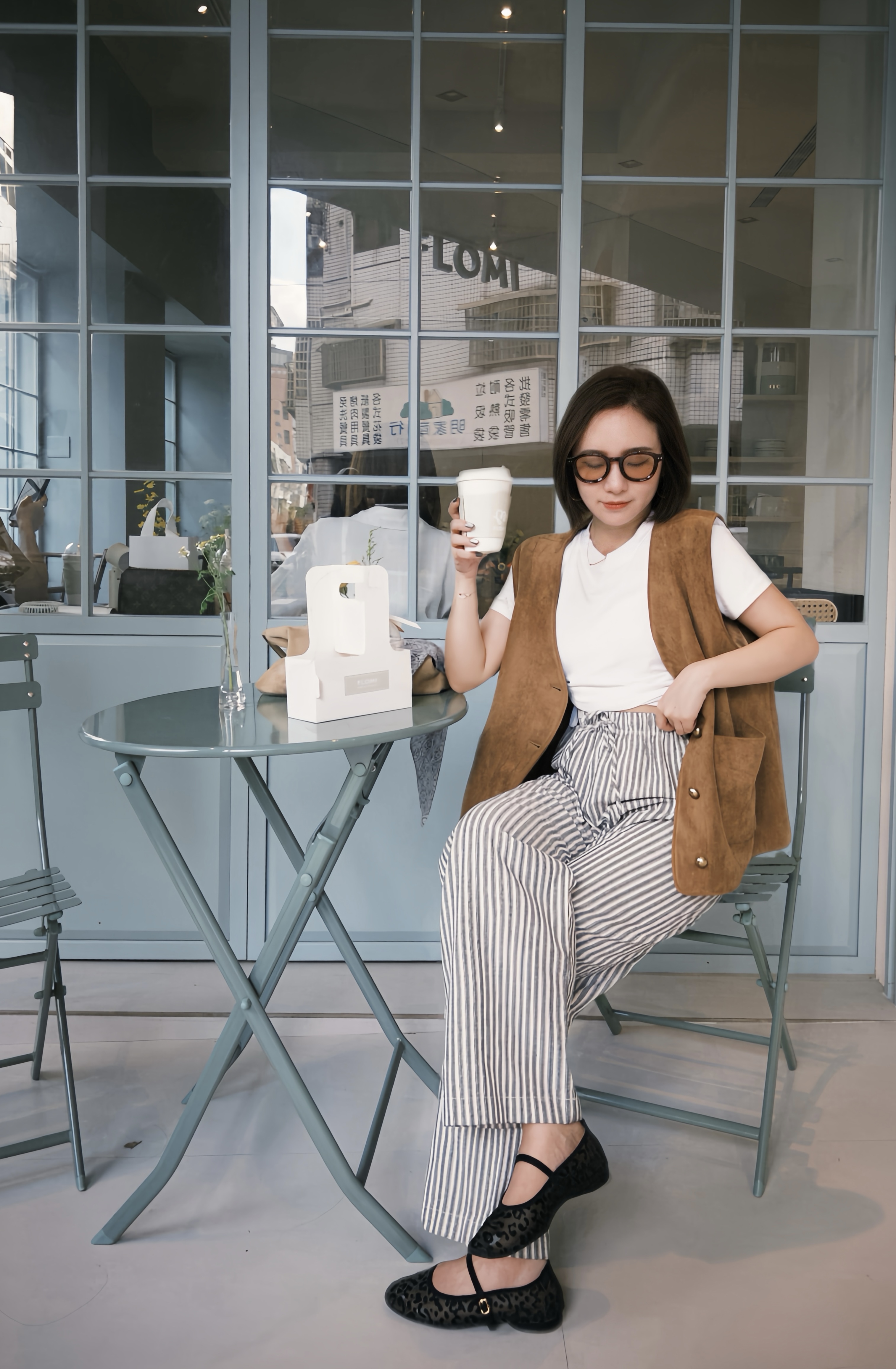 UK28麂皮法式金釦外搭背心(現貨)