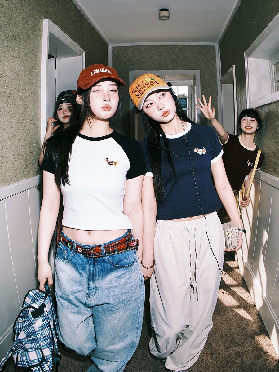 LEMANISM 臘腸狗 短版 短袖