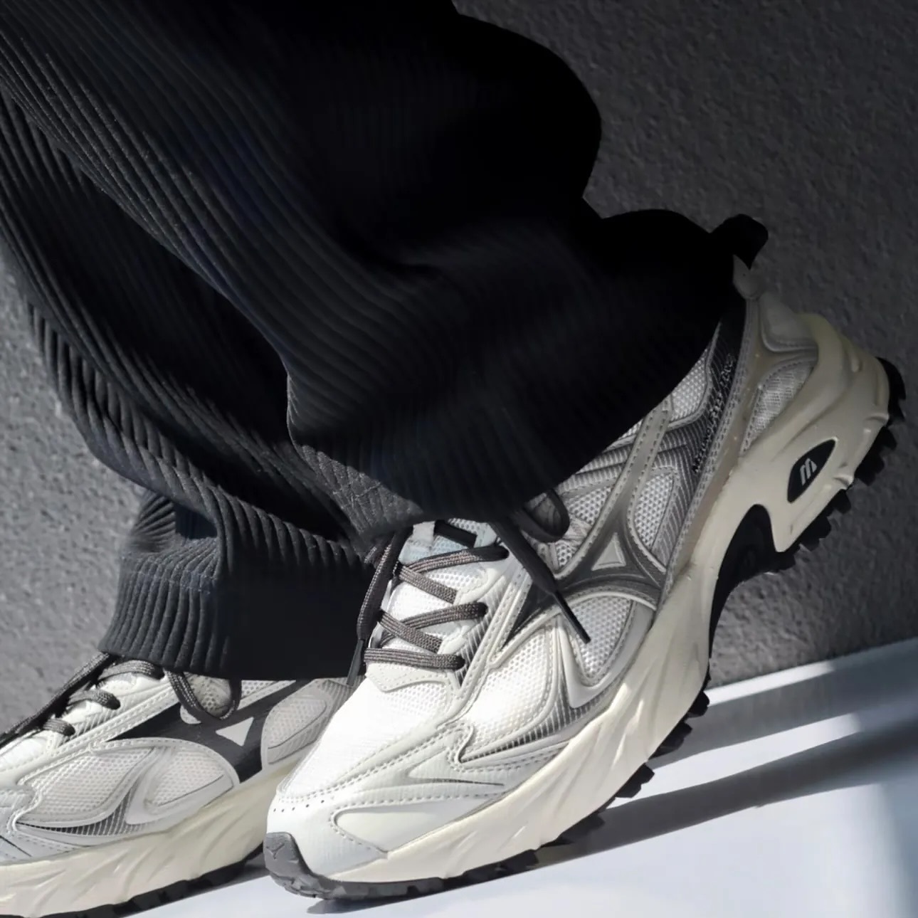 (預訂) MIZUNO FIYI TL V2 - D1GH251901