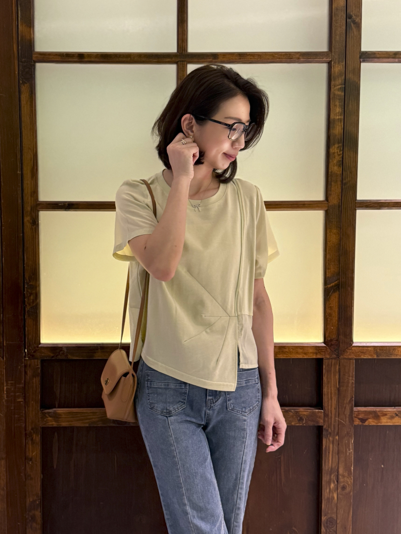 轉個角度，也好看｜拼接感T恤的自在提案