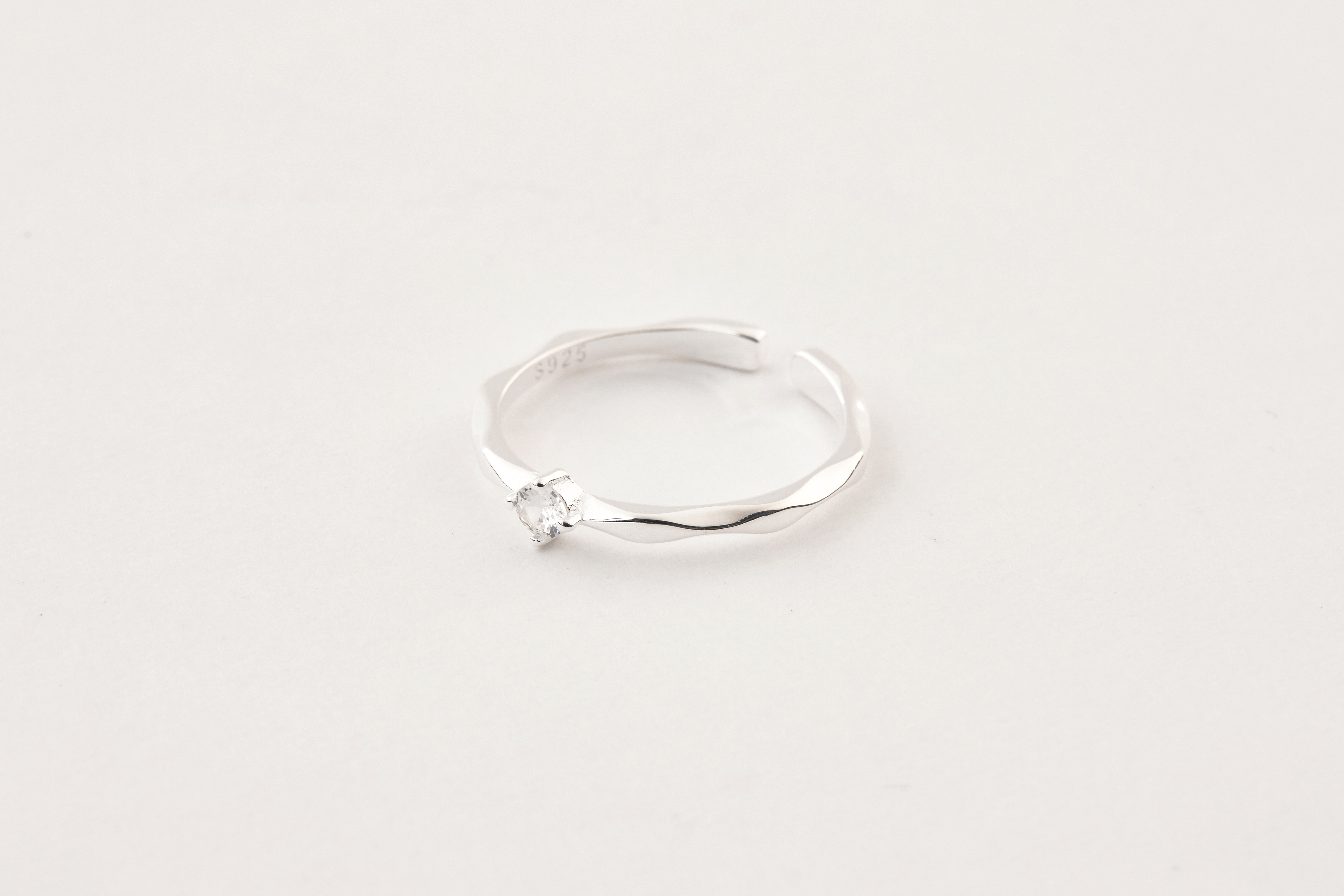 R1170 | 純銀鋯石戒指