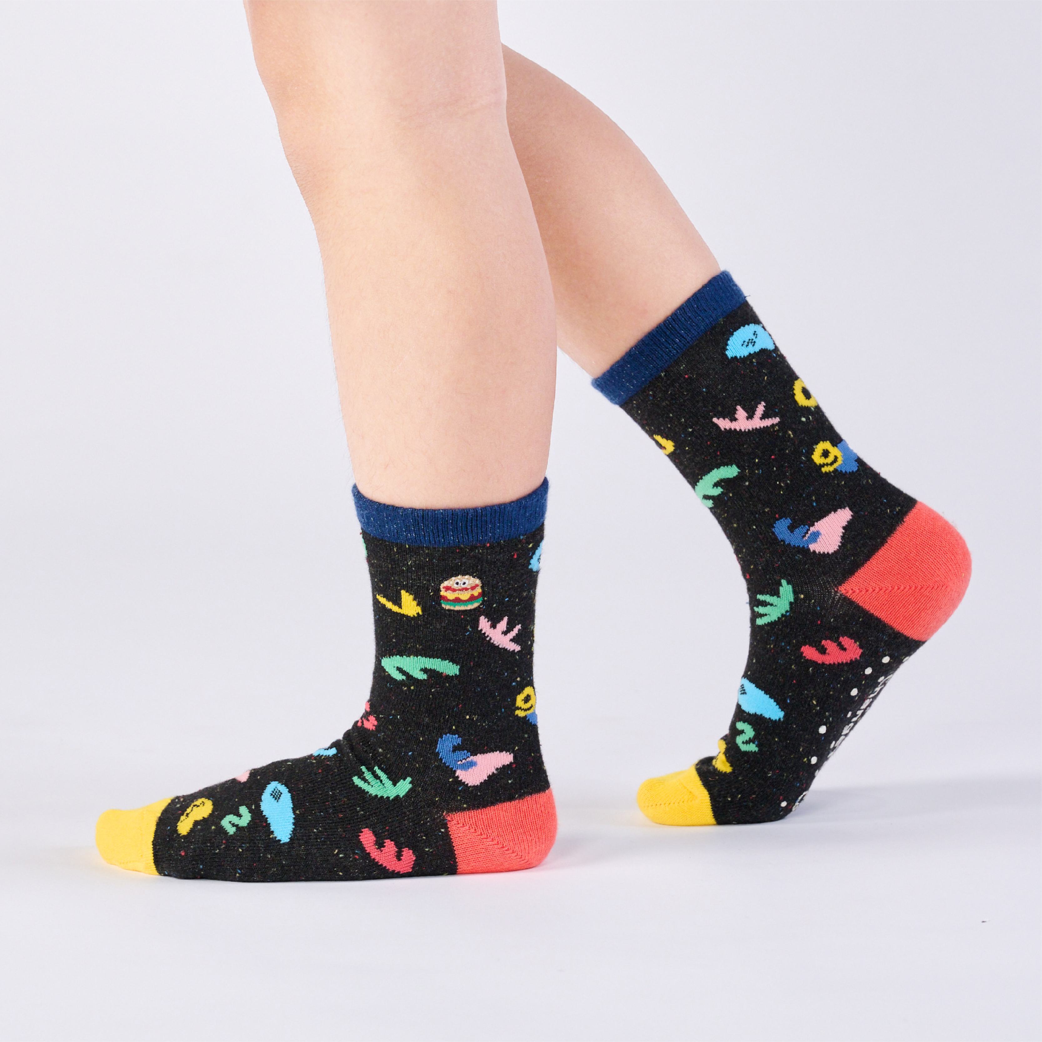 攀越自由〈黑/兒童襪〉