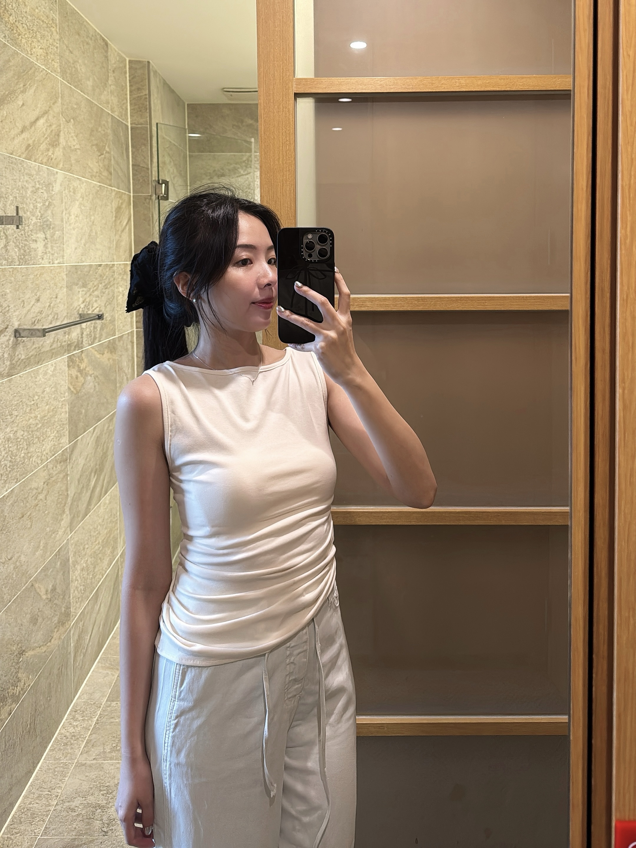 K38 側抽皺平領上衣 (黑/米白/正白)