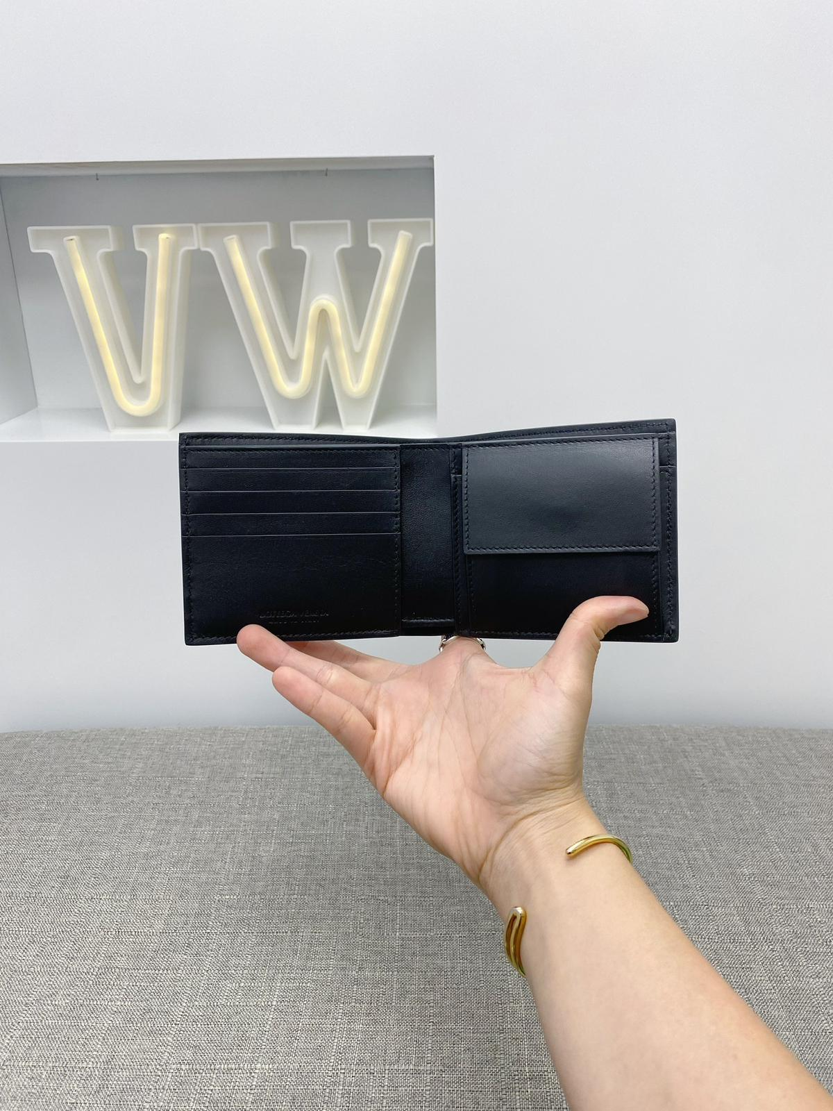 BV Intrecciato Bi-Fold Wallet With Coin Purse