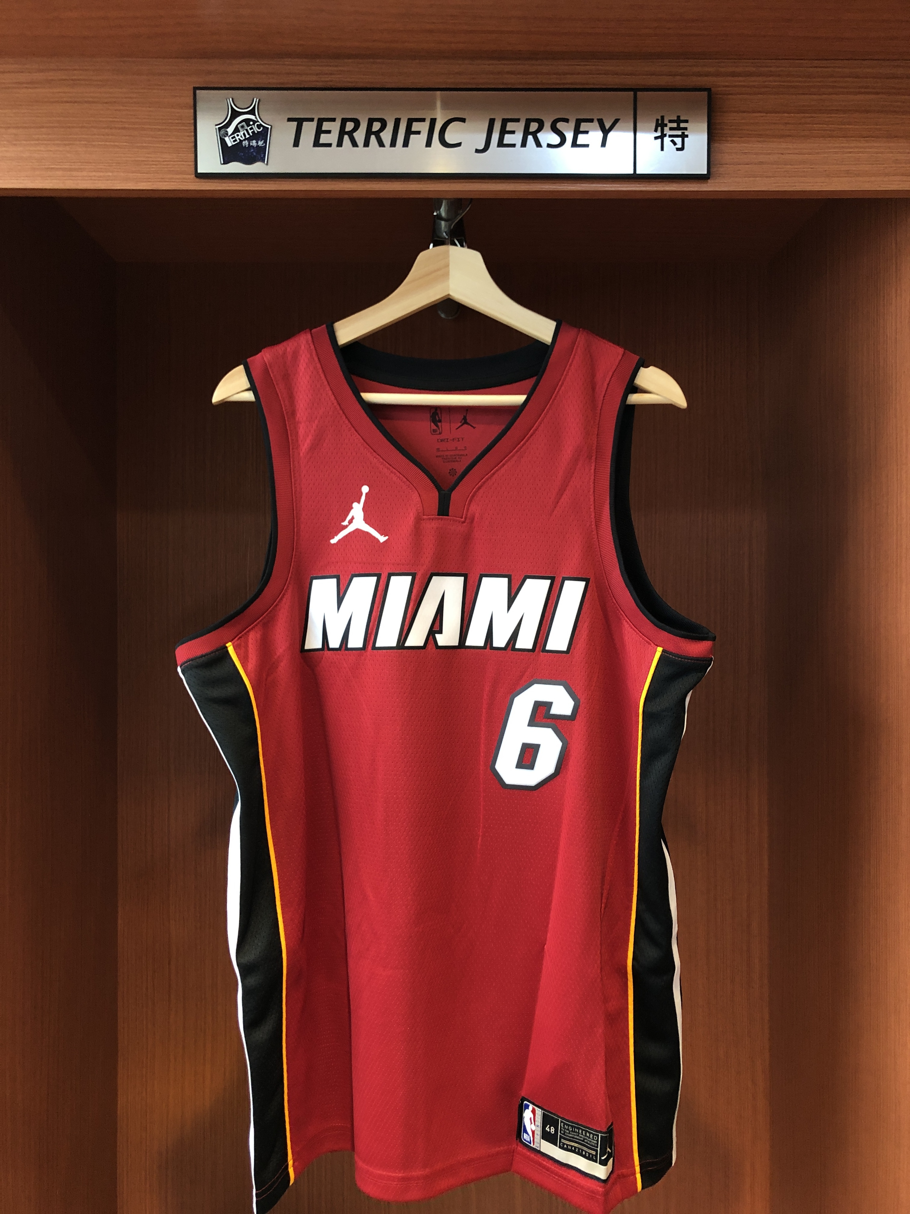 NBA球衣 Lebron James 邁阿密熱火紅 Statement Jordan Swingman 球迷版 熱轉印 全新