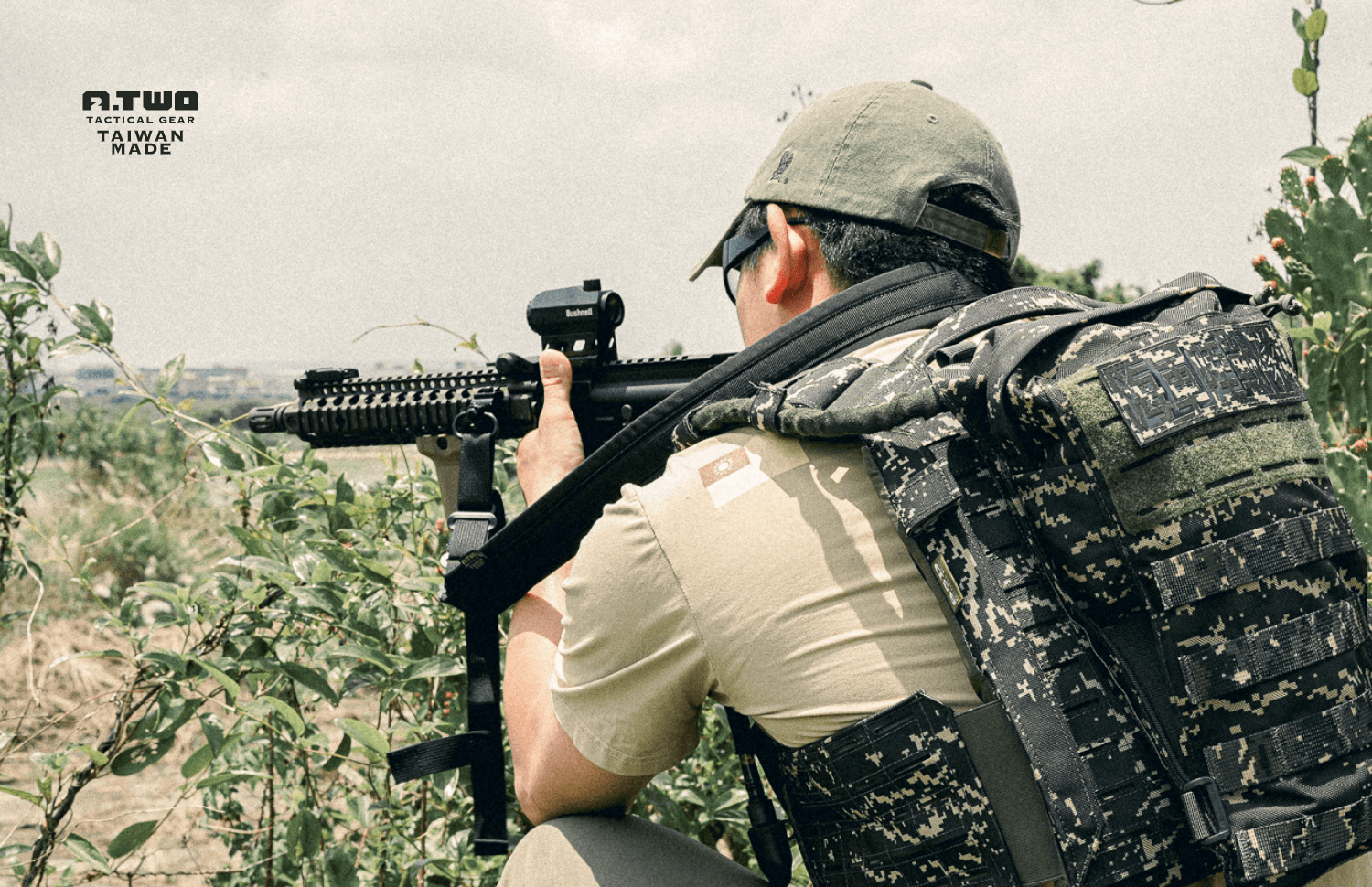 步槍掛身太晃、不舒服？ A-TWO 雙點式海豹槍背帶，專為特戰與高活動度任務設計，讓你快速拉緊、鬆開，穩定槍體位置，提升整體任務反應效率。  T91 需額外加購槍托環，才能可以有效安裝