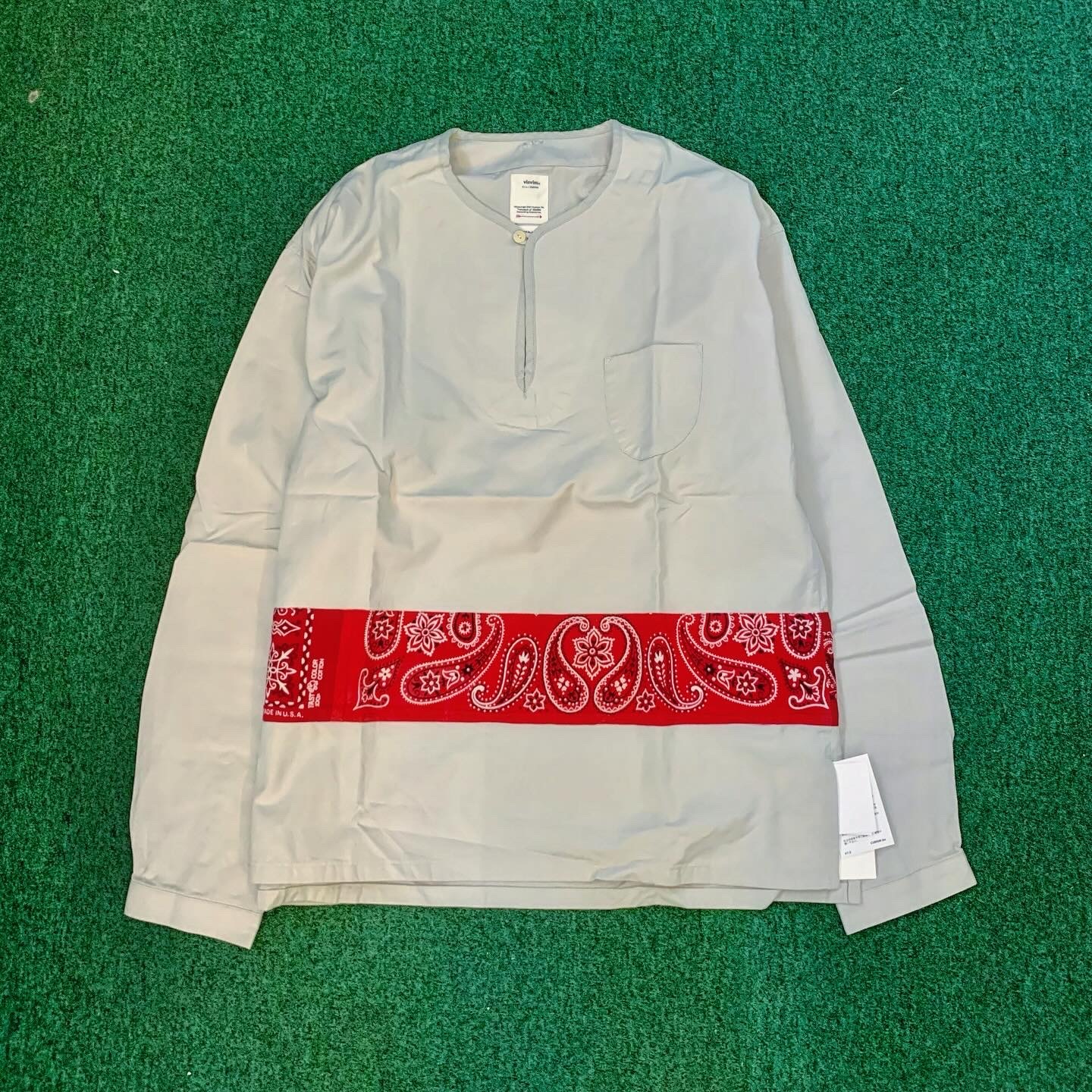 ON SALE: VISVIM BORDER TUNIC P.O. VT BANDANA *F.I.L. EXCLUSIVE - GREY SIZE 3 IN STOCK NOW (現貨發售中)