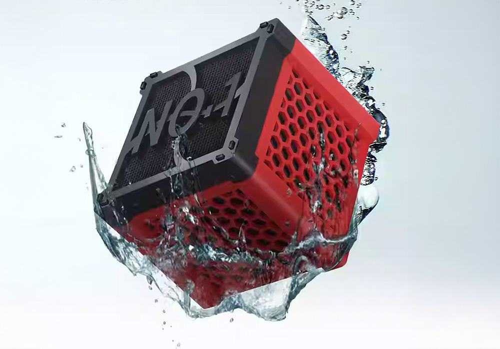 NY AQUARIUM 美國NO.1魔力盒淨水魔方,採用多孔蜂巢活性碳設計,能迅速吸附魚缸水中的顏色、異味、有毒污染物及藥物殘留,讓水質清澈透明