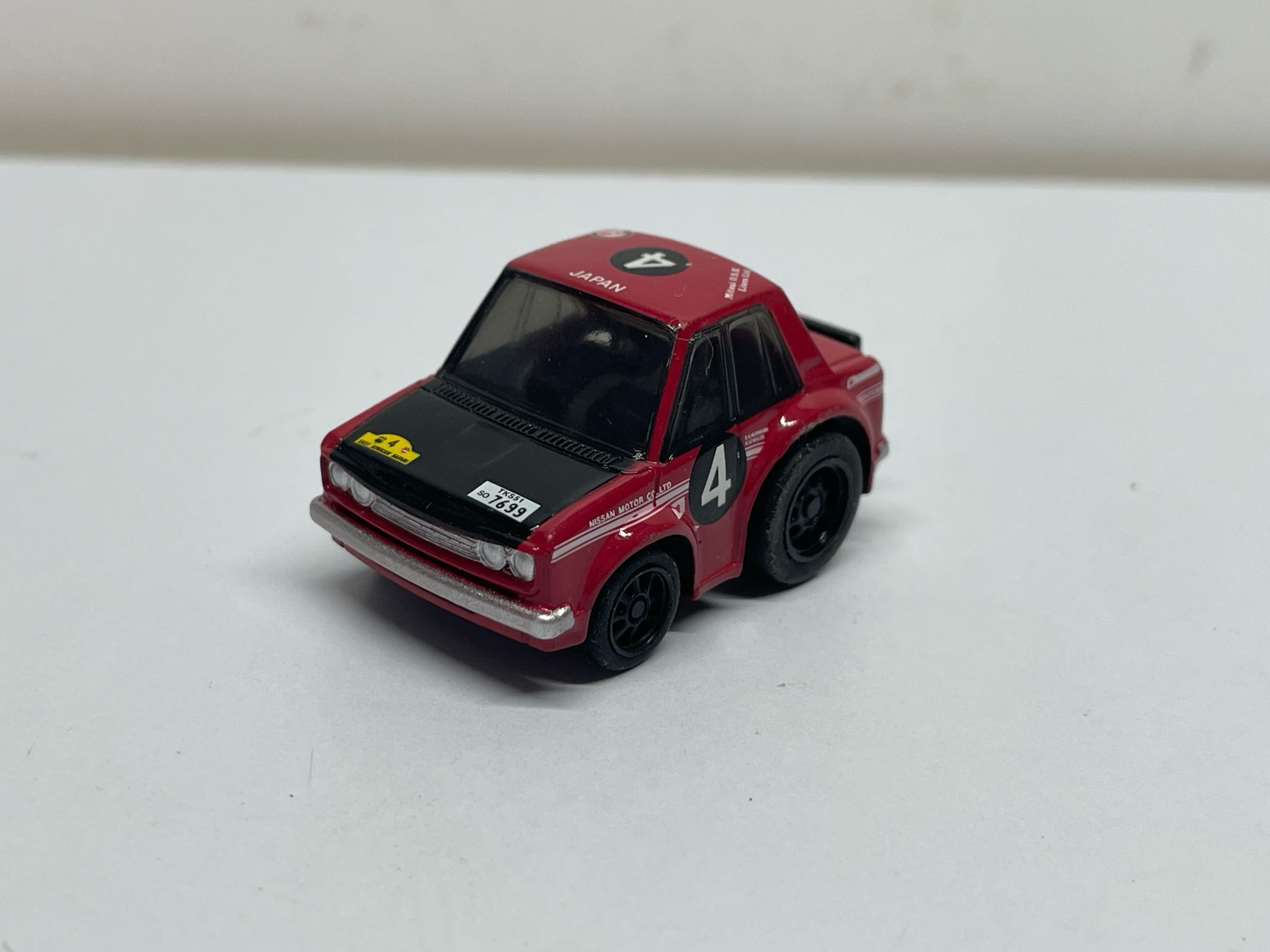 CHORO Q CHIBIKKO DATSUN BLUEBIRD 510 RED NO.4