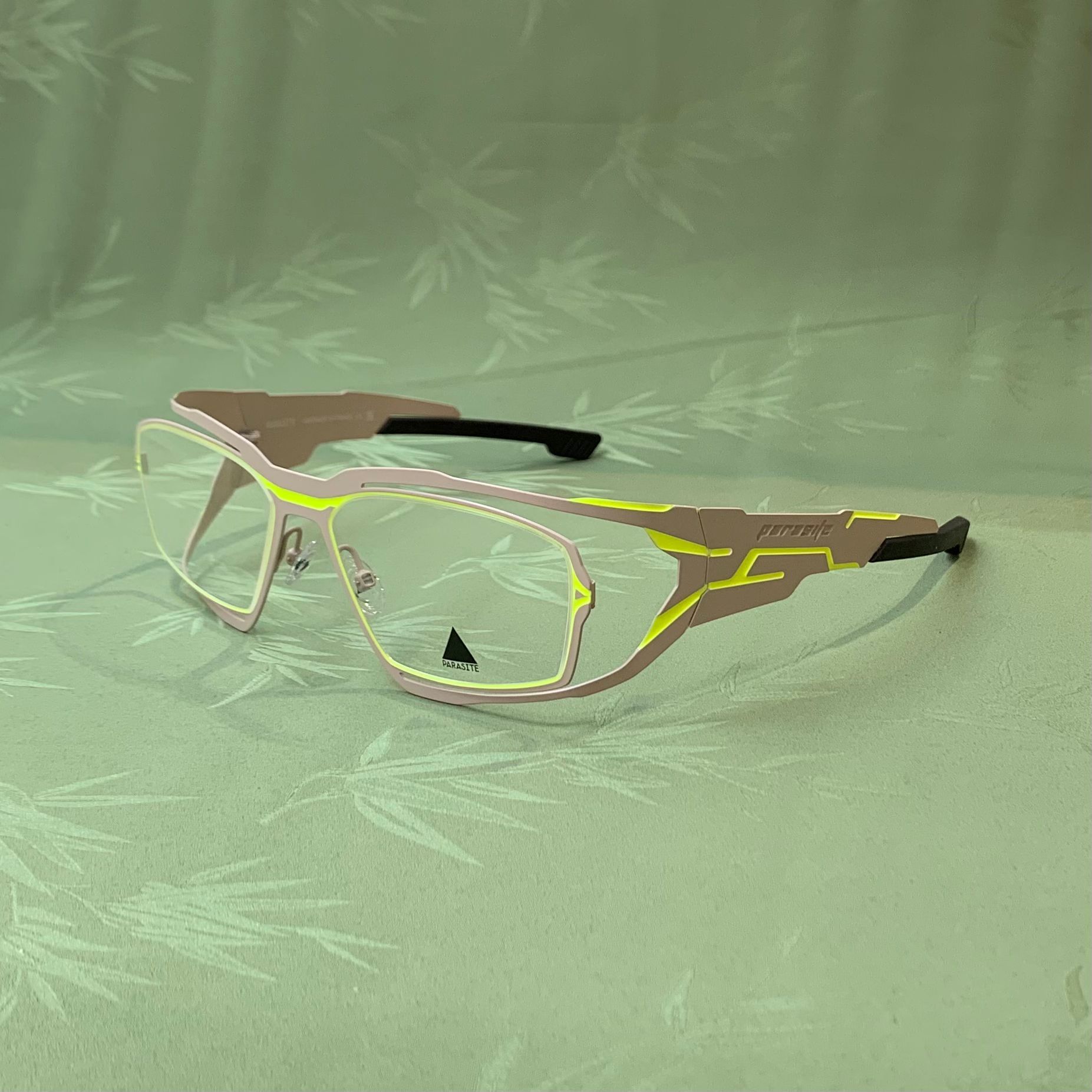 PARASITE OMEGA 1 C93