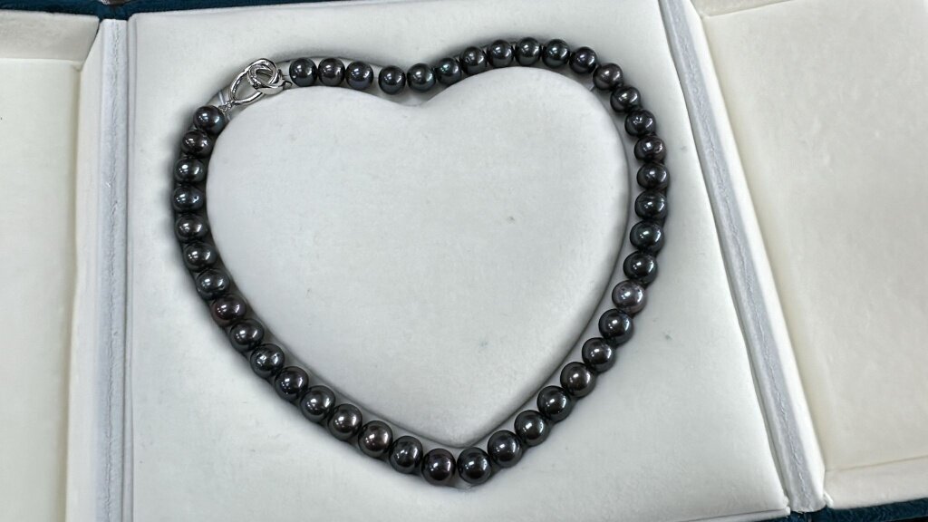 SB18 - 天然大溪地黑珍珠9-10mm微塔頸鏈