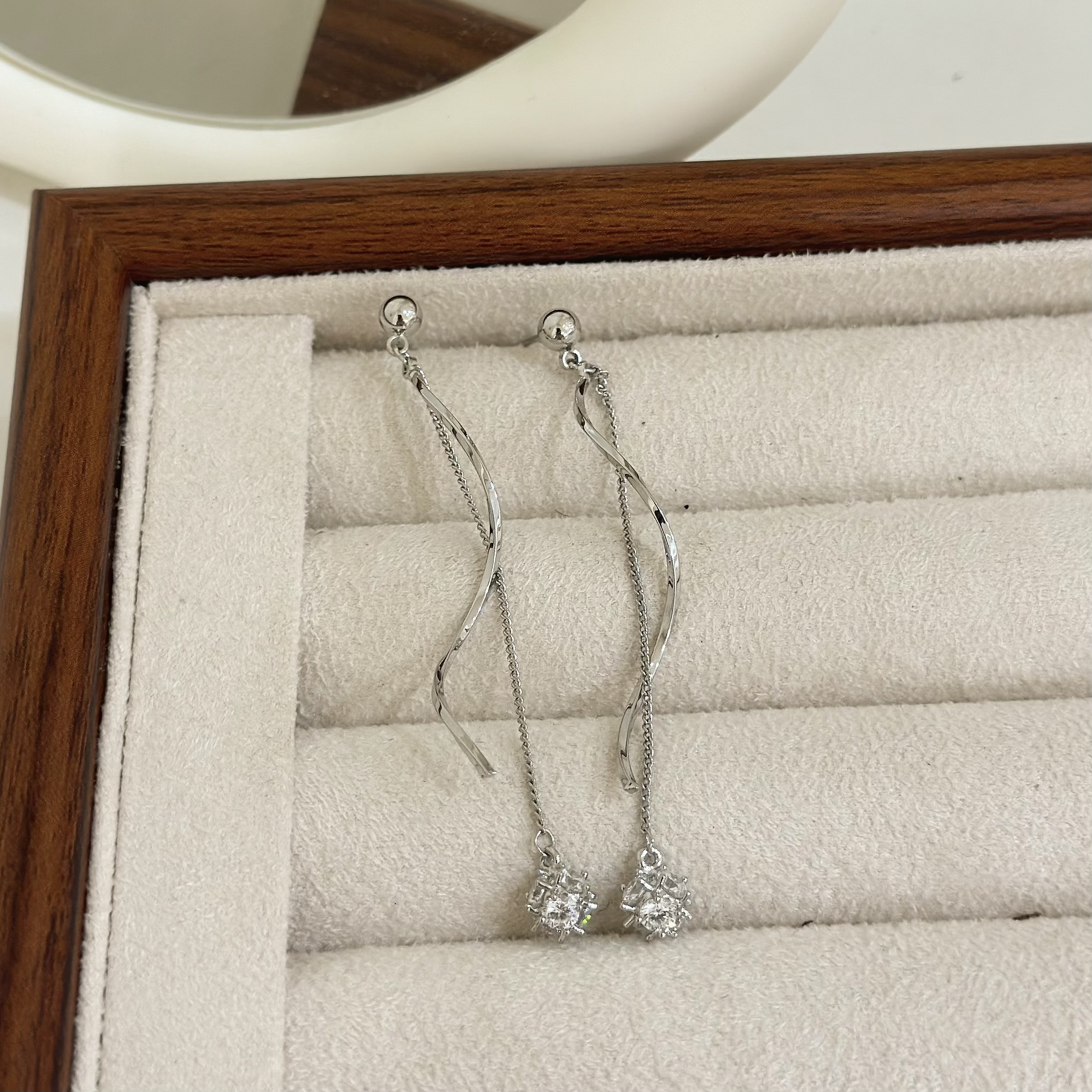 B489波浪鑽球垂吊