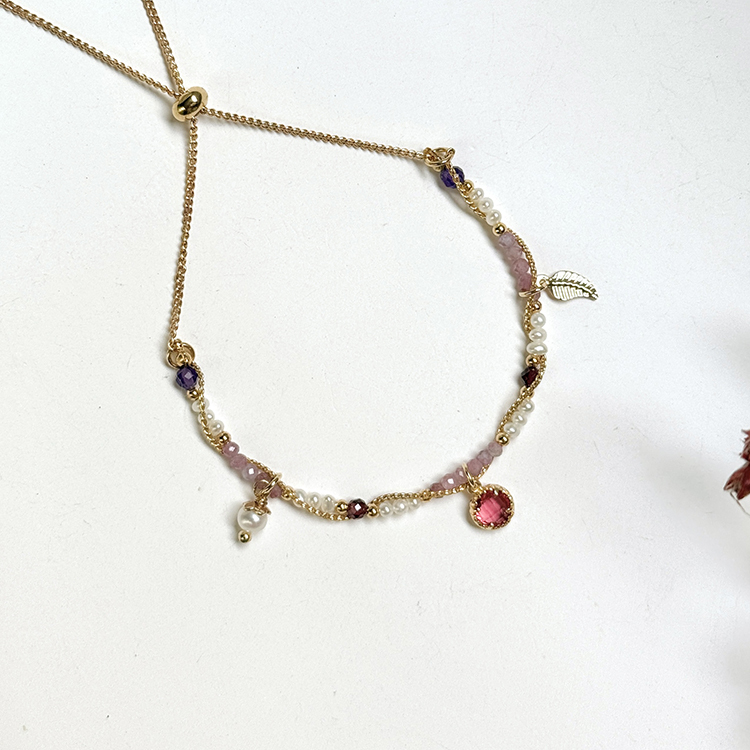 生日花 • 陸月肆 • 石竹 – 碧璽石榴石 – 手鍊