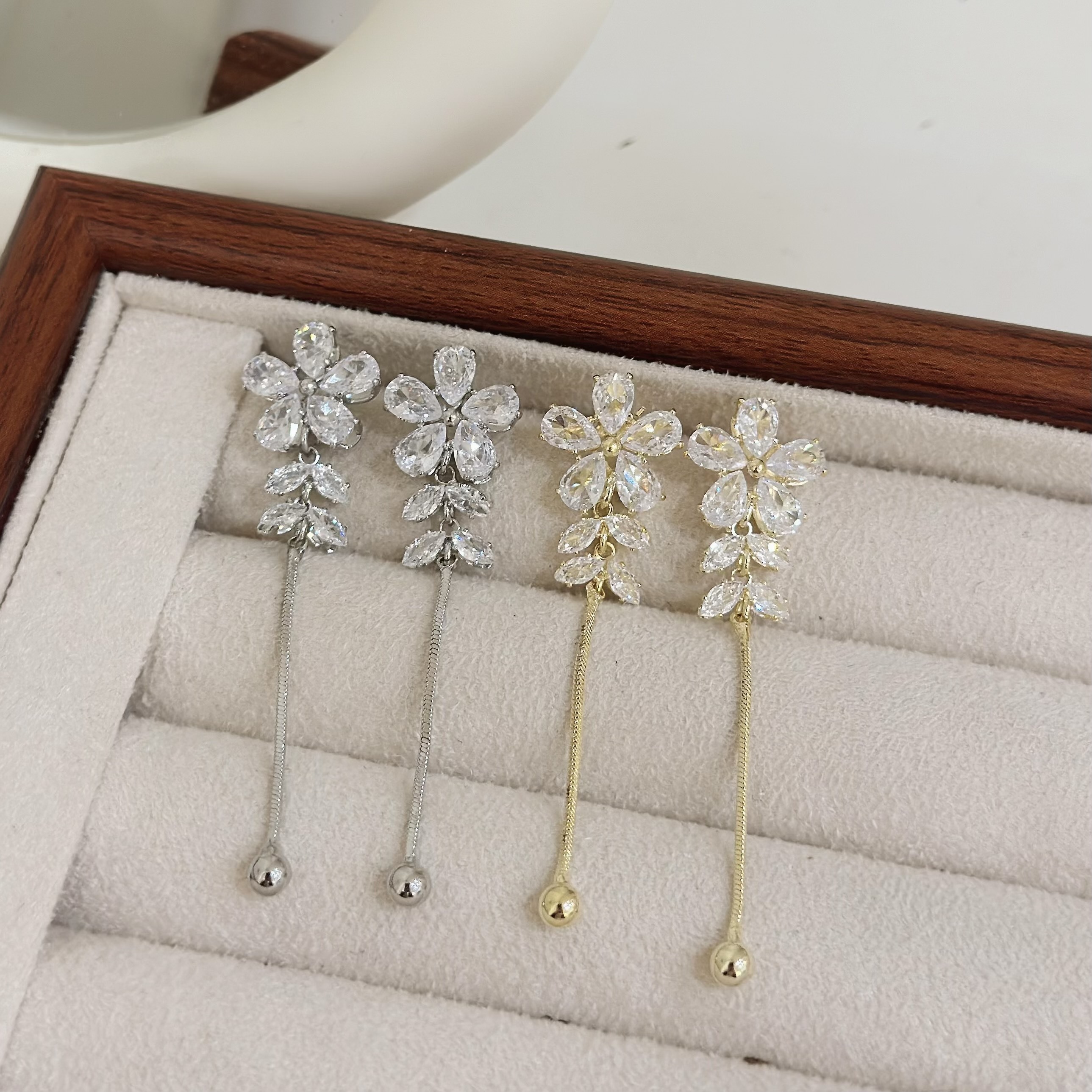 B504鋯石花朵葉子垂吊