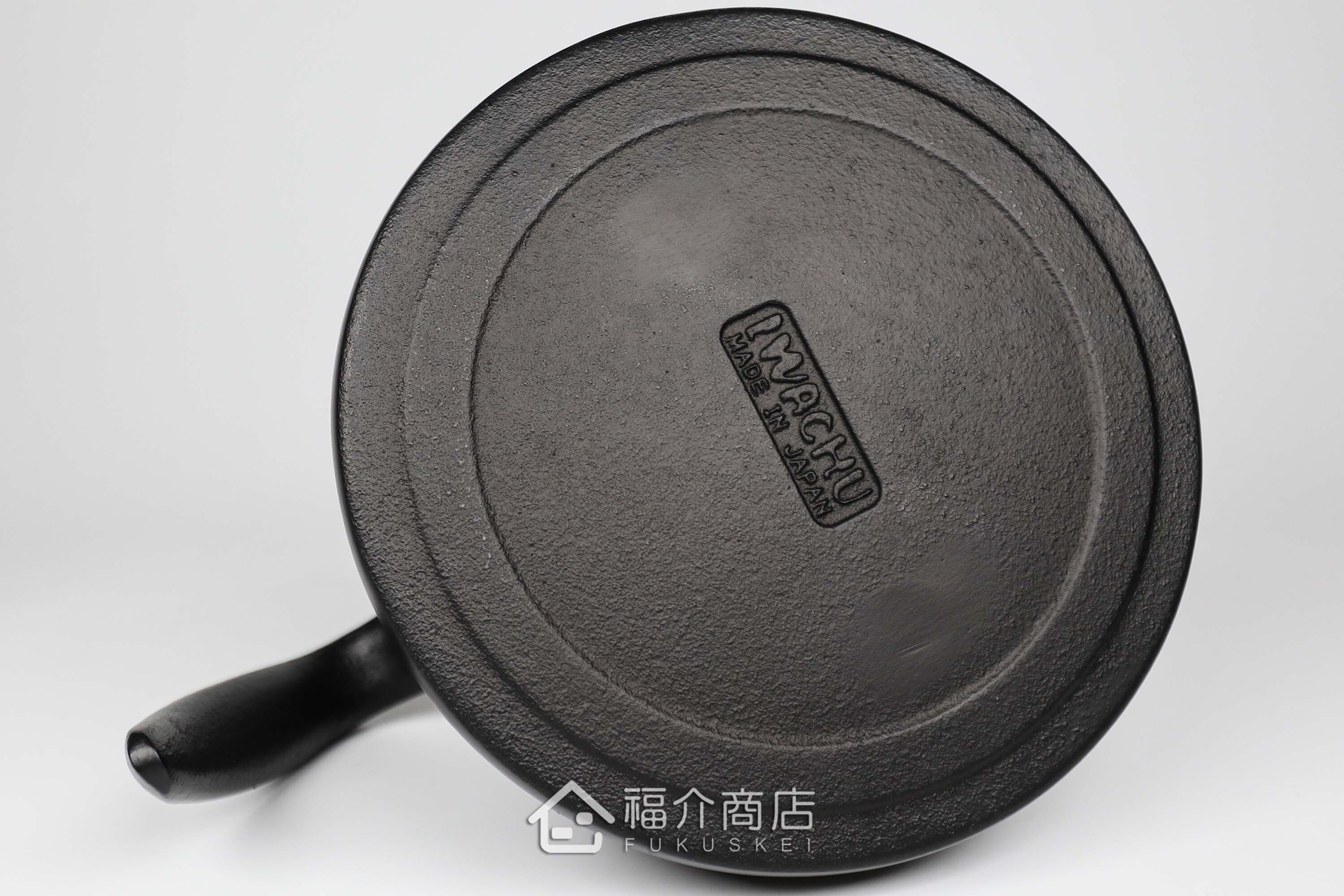 煮咖啡製作手沖咖啡用的鑄鐵壺