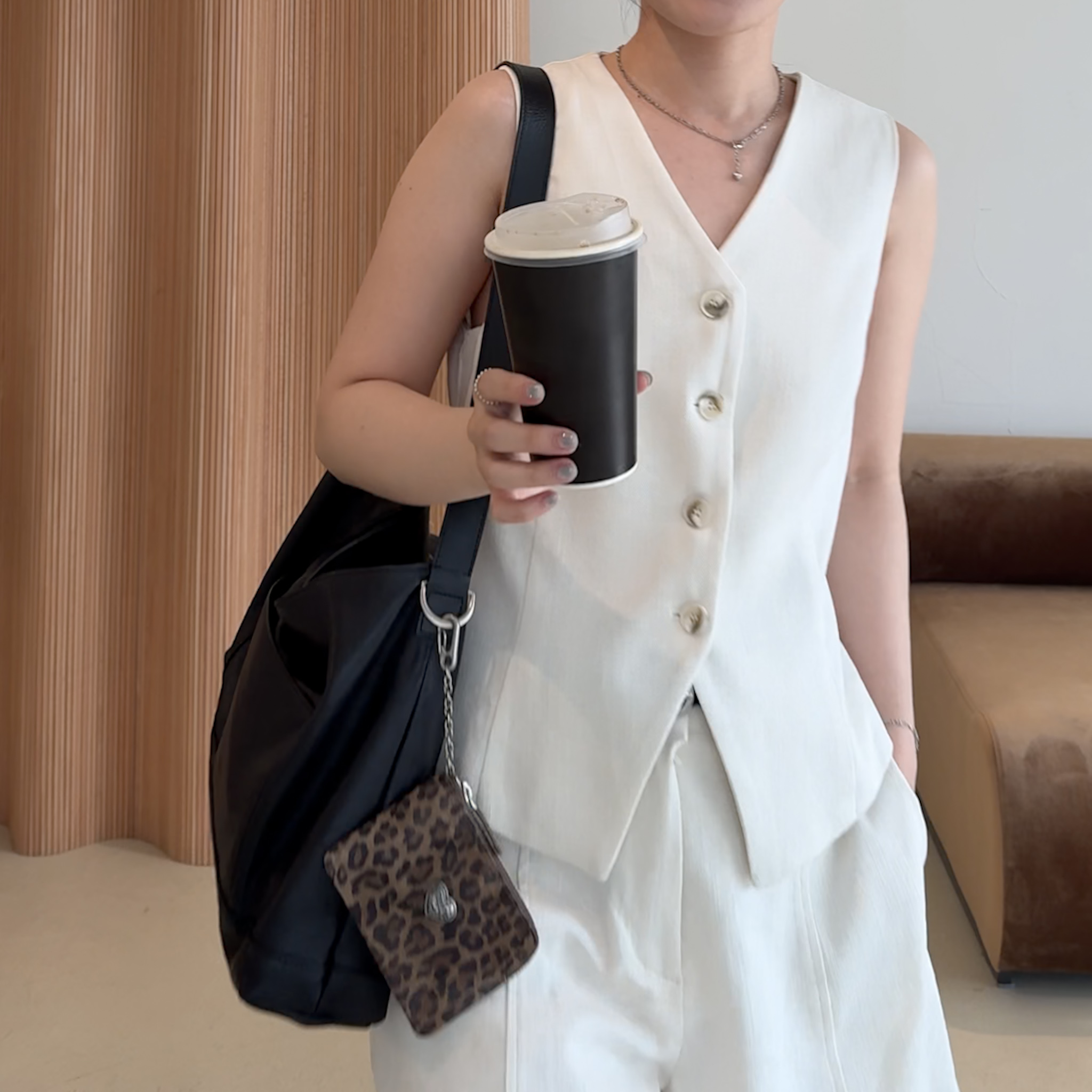 職場小姊姊的夏季棉麻背心