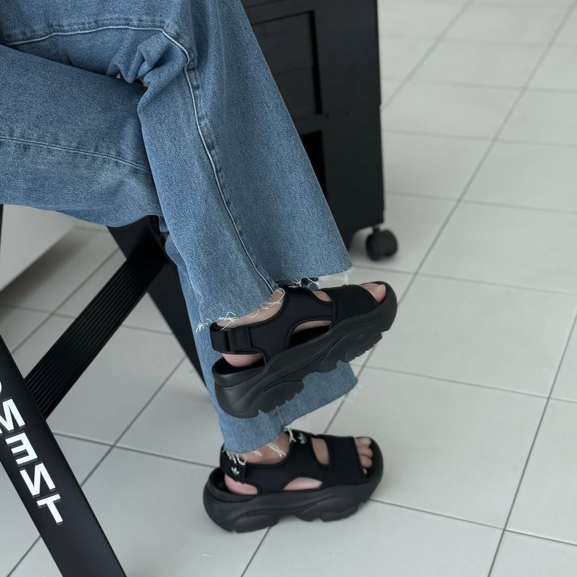 ☀️夏日必備Adidas沙灘涼鞋