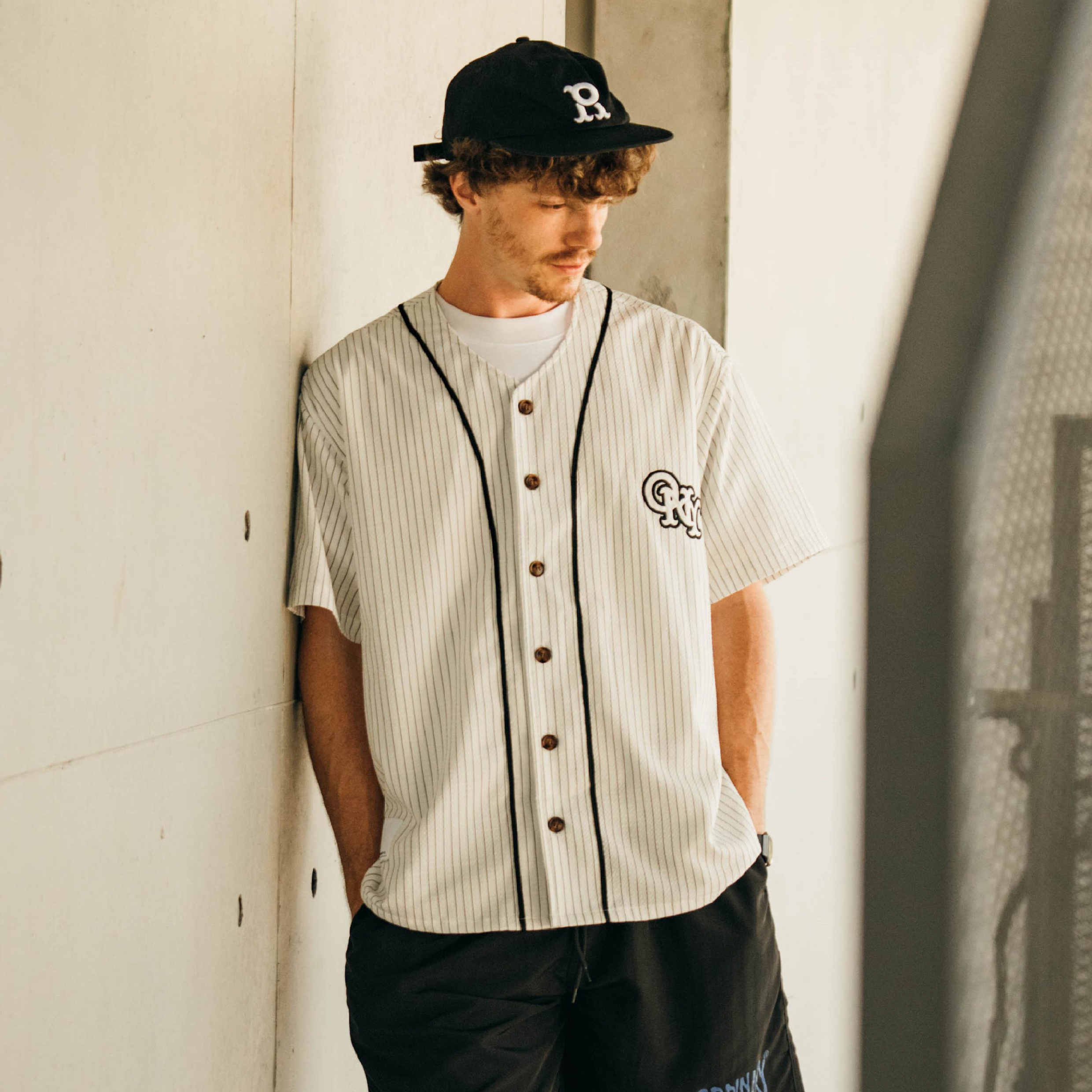 ORDINARY Seersucker Jersey 直紋泡泡紗 貼布棒球衫