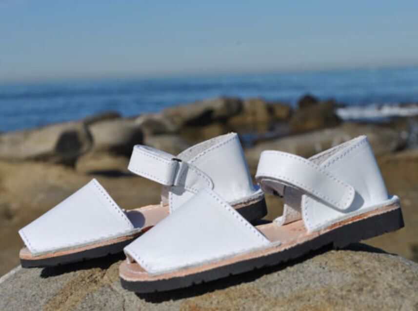 (預購)Pons Avarcas 手工皮革涼鞋 Frailera Style - White