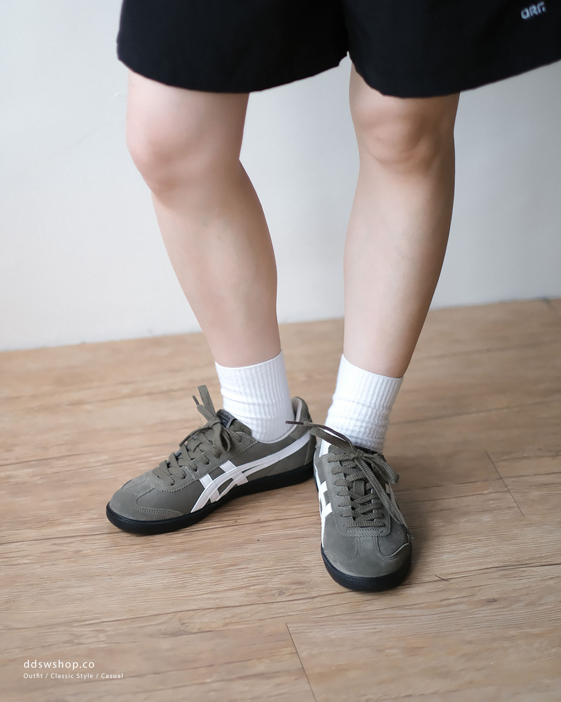 "代購" ONITSUKA TIGER TOKUTEN 煙燻橄欖 1183A907-300