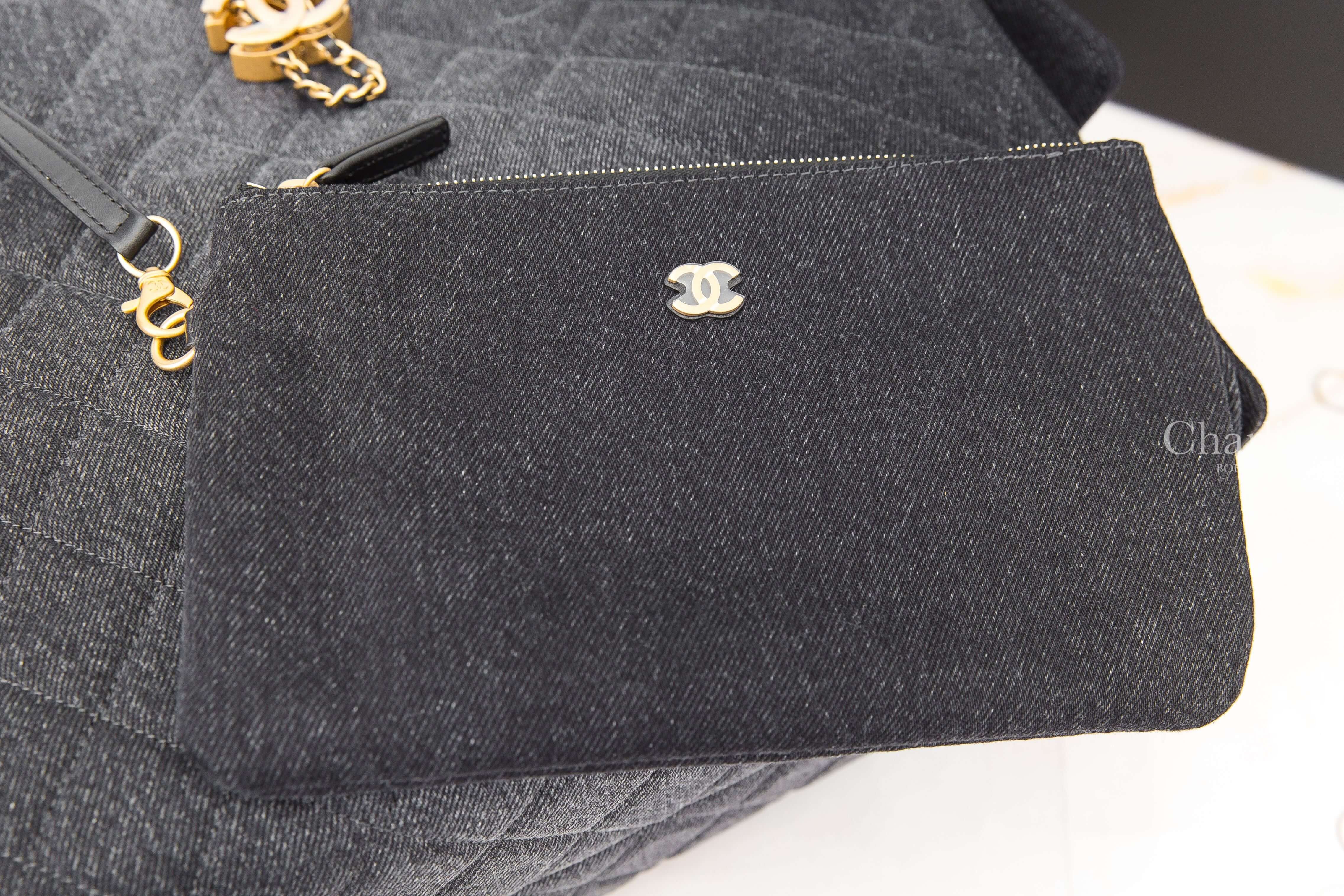 Chanel Chanel 25 Medium Handbag 漸層黑色金CC金鏈水洗丹寧布菱格紋側邊口袋中型束口手提肩背包-Charline Boutique 精品代購