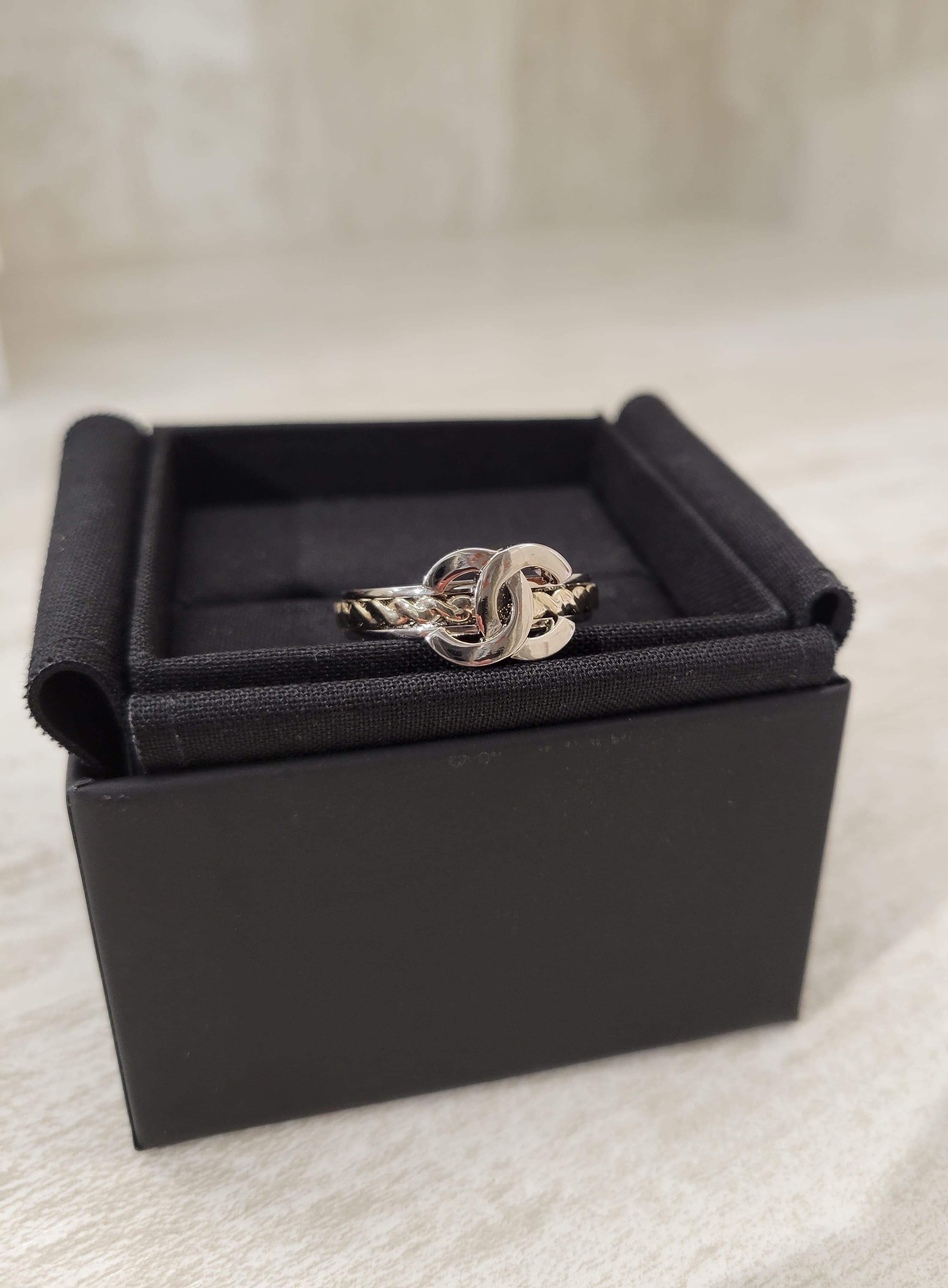 CHANEL ABG128 RING SILVER AND GOLD COLOR