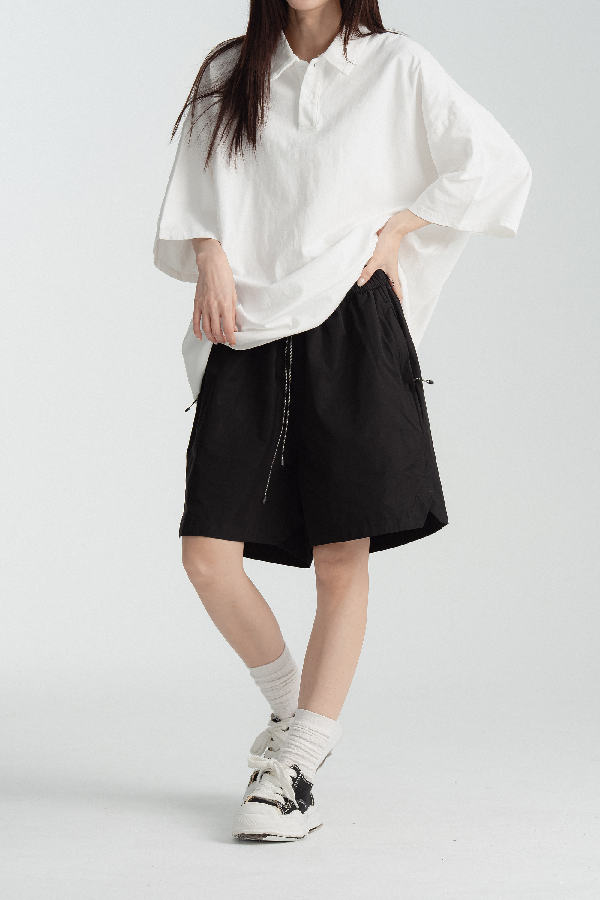 縮繩鬆緊腰休閒機能短褲 3色